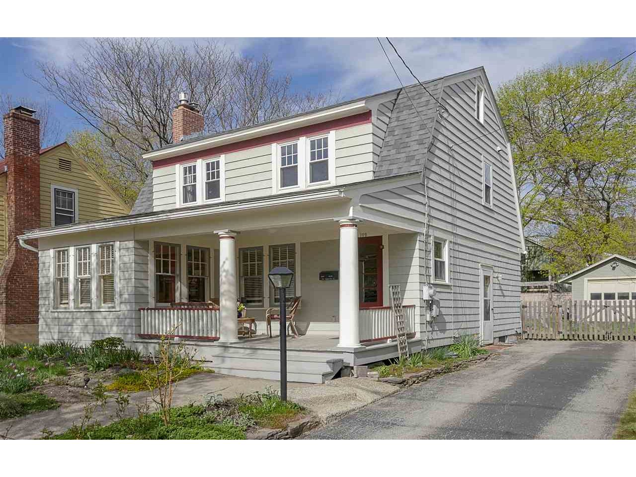 102 Charlotte Street