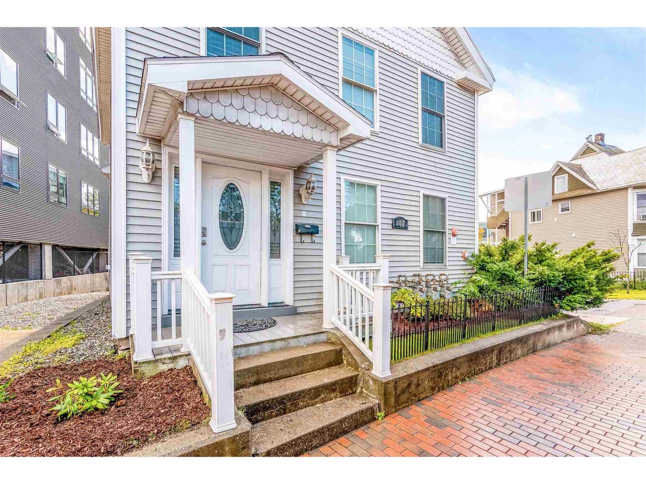 102 East Allen Street, Unit A