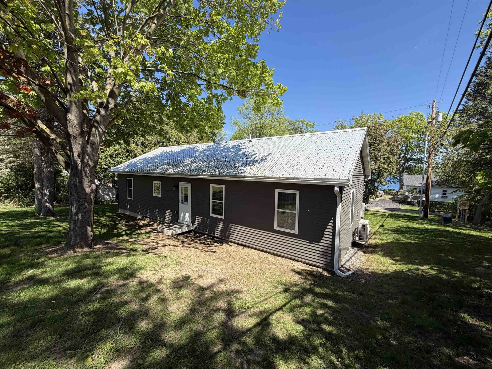 102 East Shore Drive