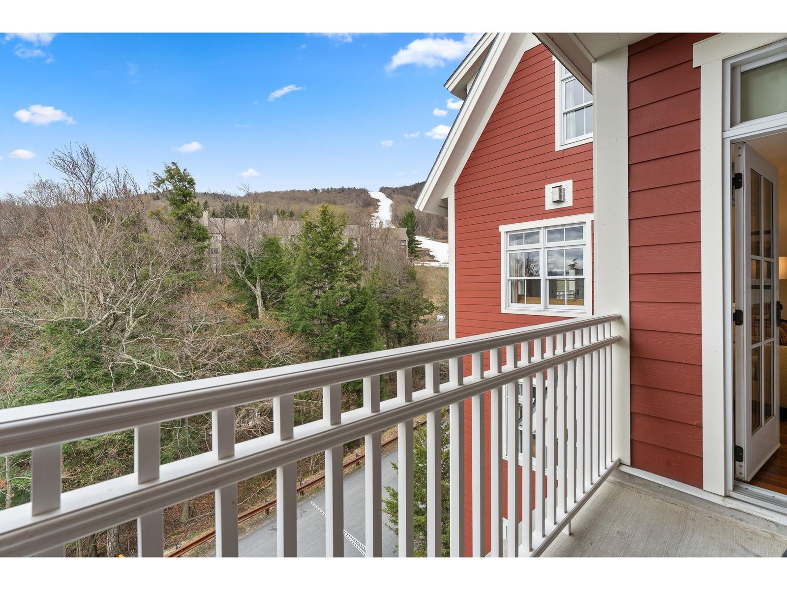 102 Forest 312 Drive, Unit 312 plus lockout 314