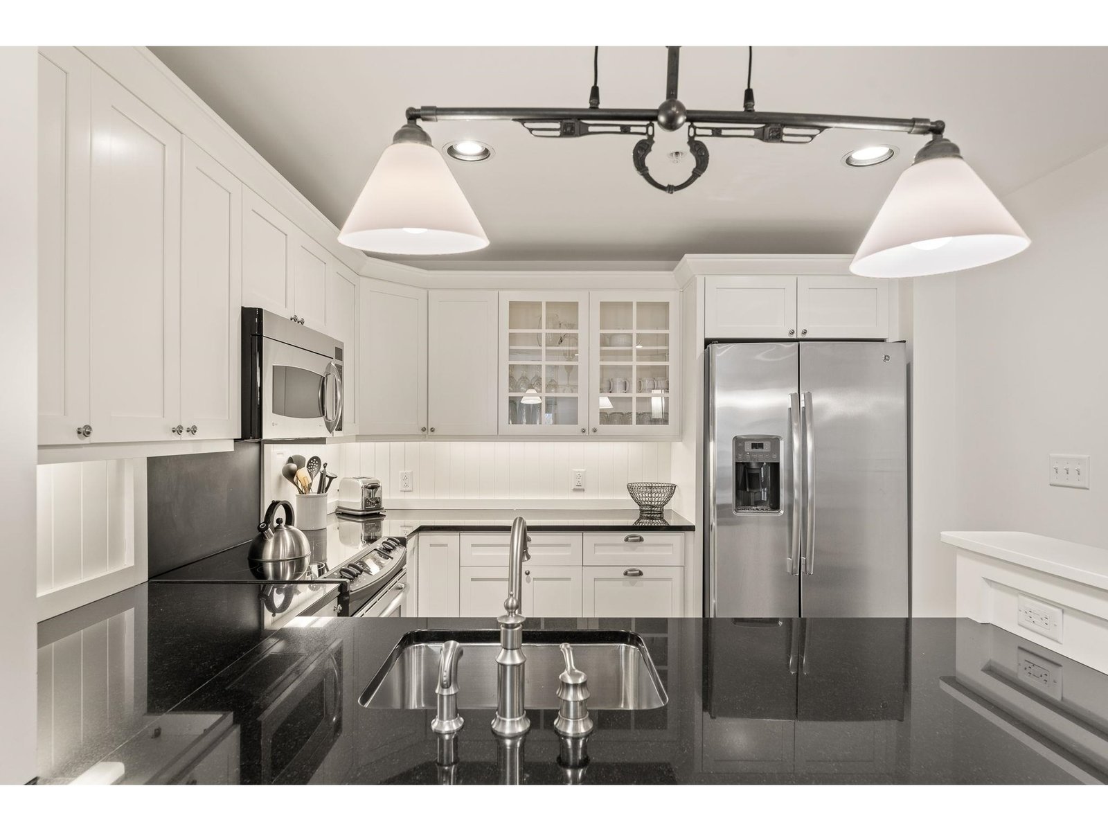 102 Forest 312 Drive, Unit 312 plus lockout 314