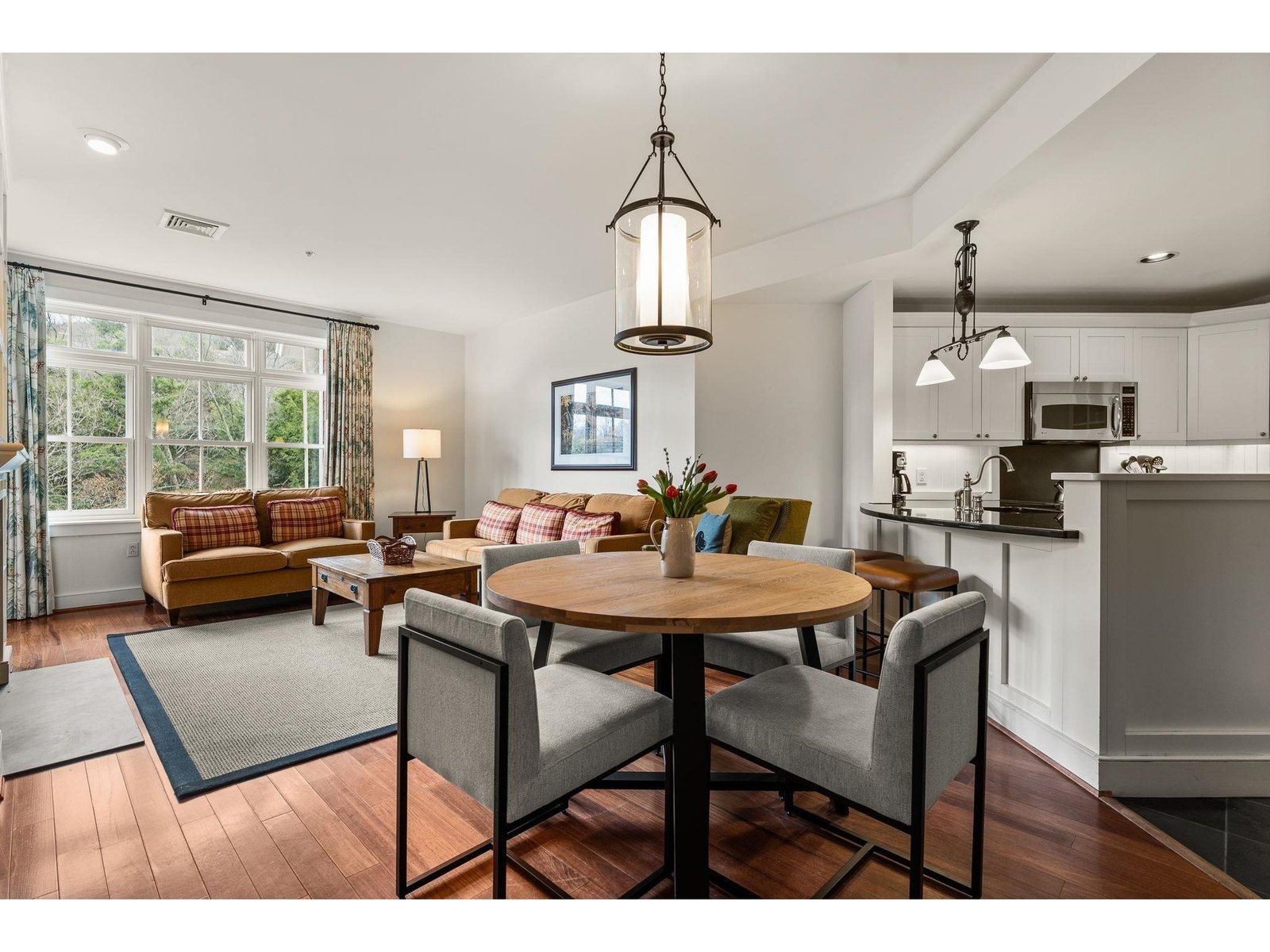 102 Forest 312 Drive, Unit 312 plus lockout 314