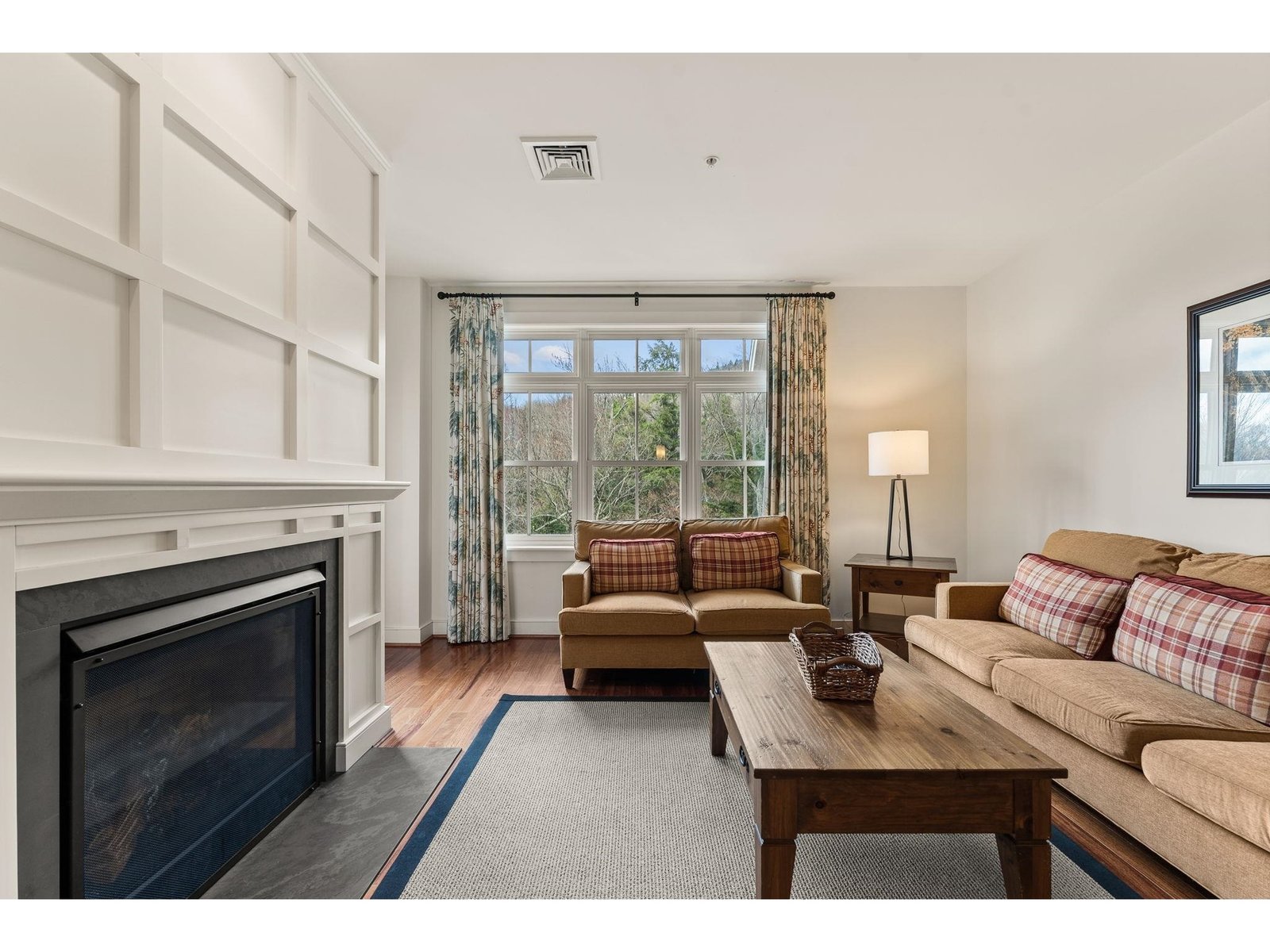 102 Forest 312 Drive, Unit 312 plus lockout 314