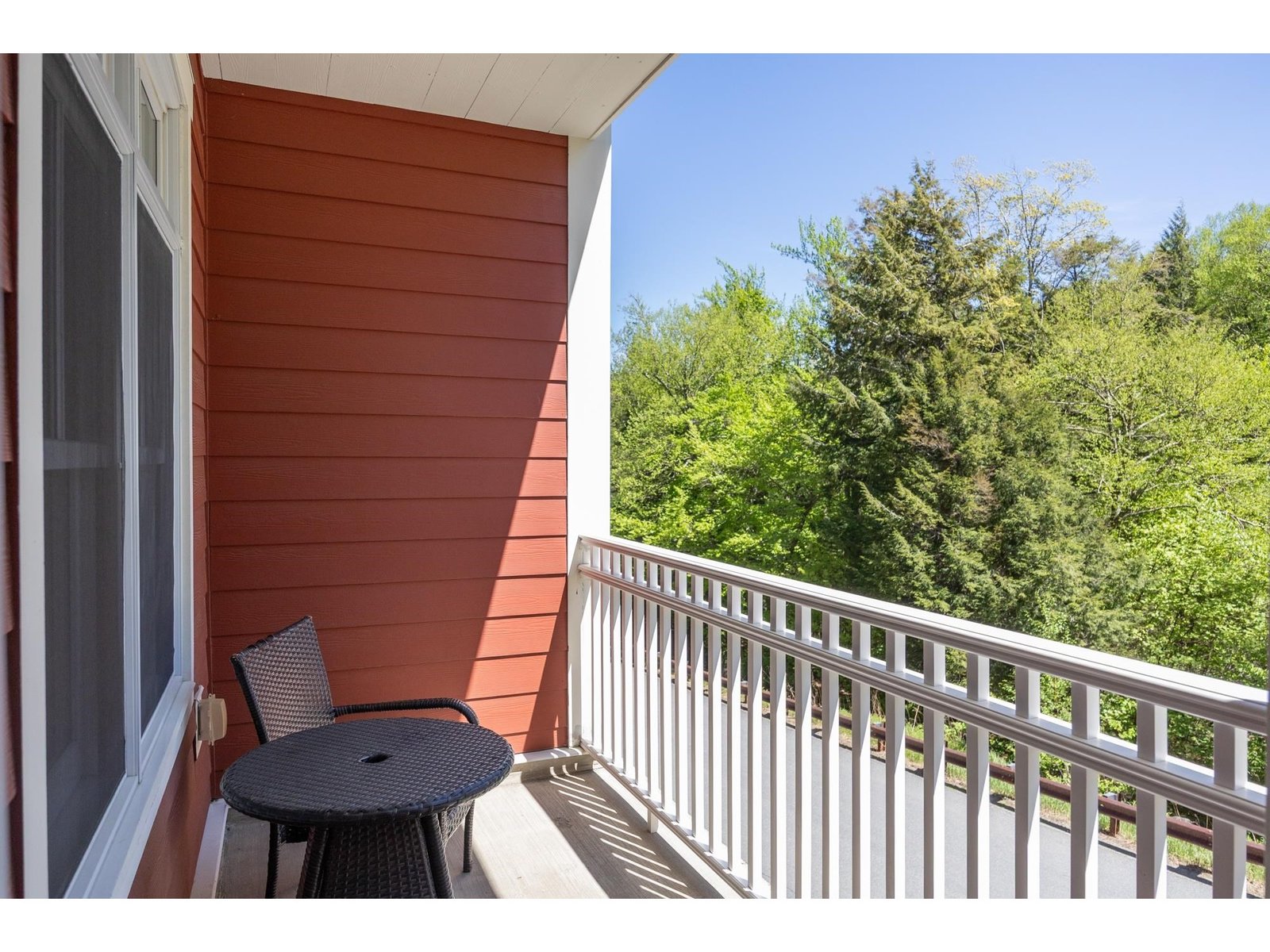 102 Forest Drive, Unit 202 (LO 204)/ IV Clay Brook at Sugarbush