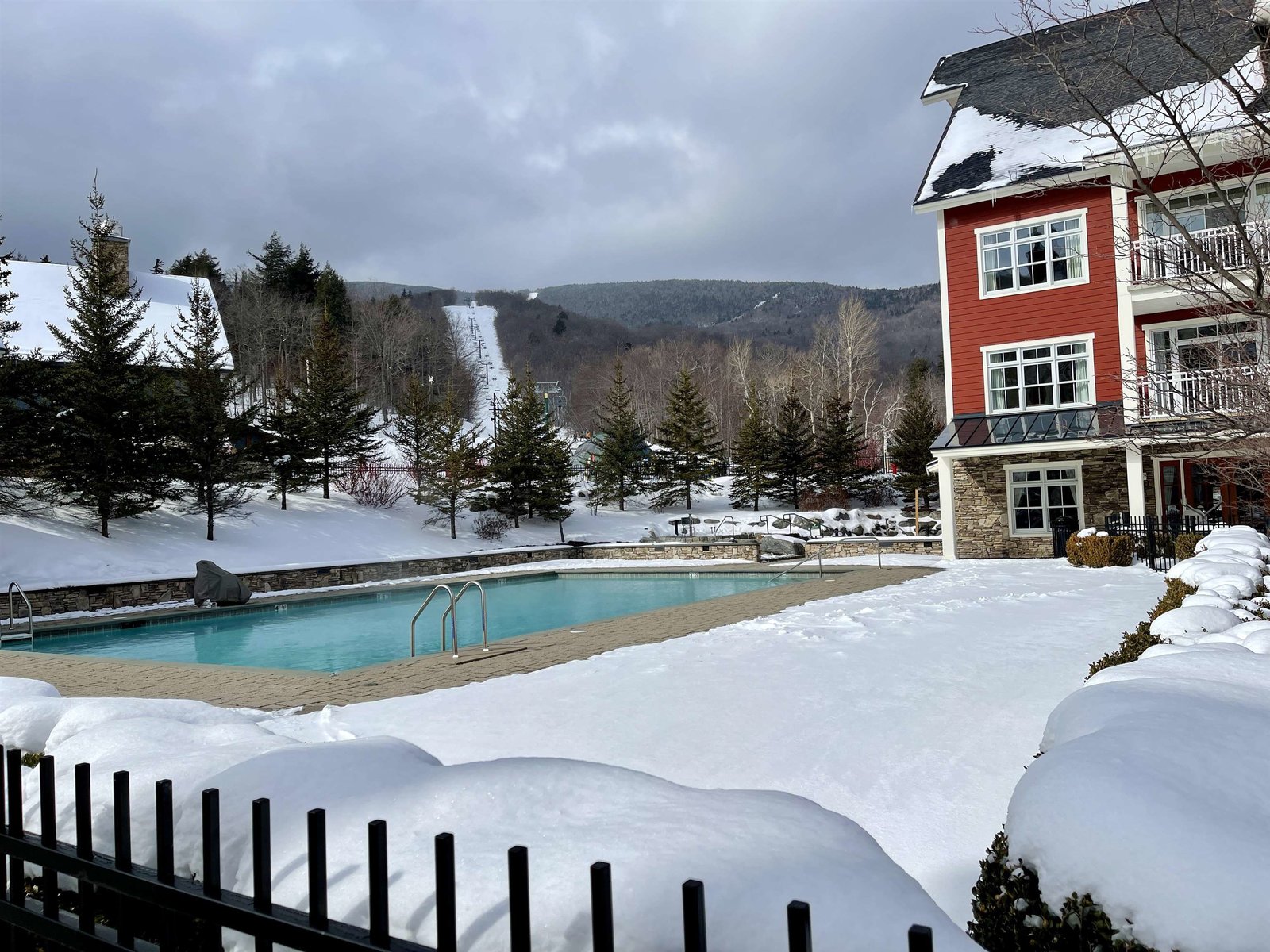 102 Forest Drive, Unit 202 (LO 204)/ IV Clay Brook at Sugarbush