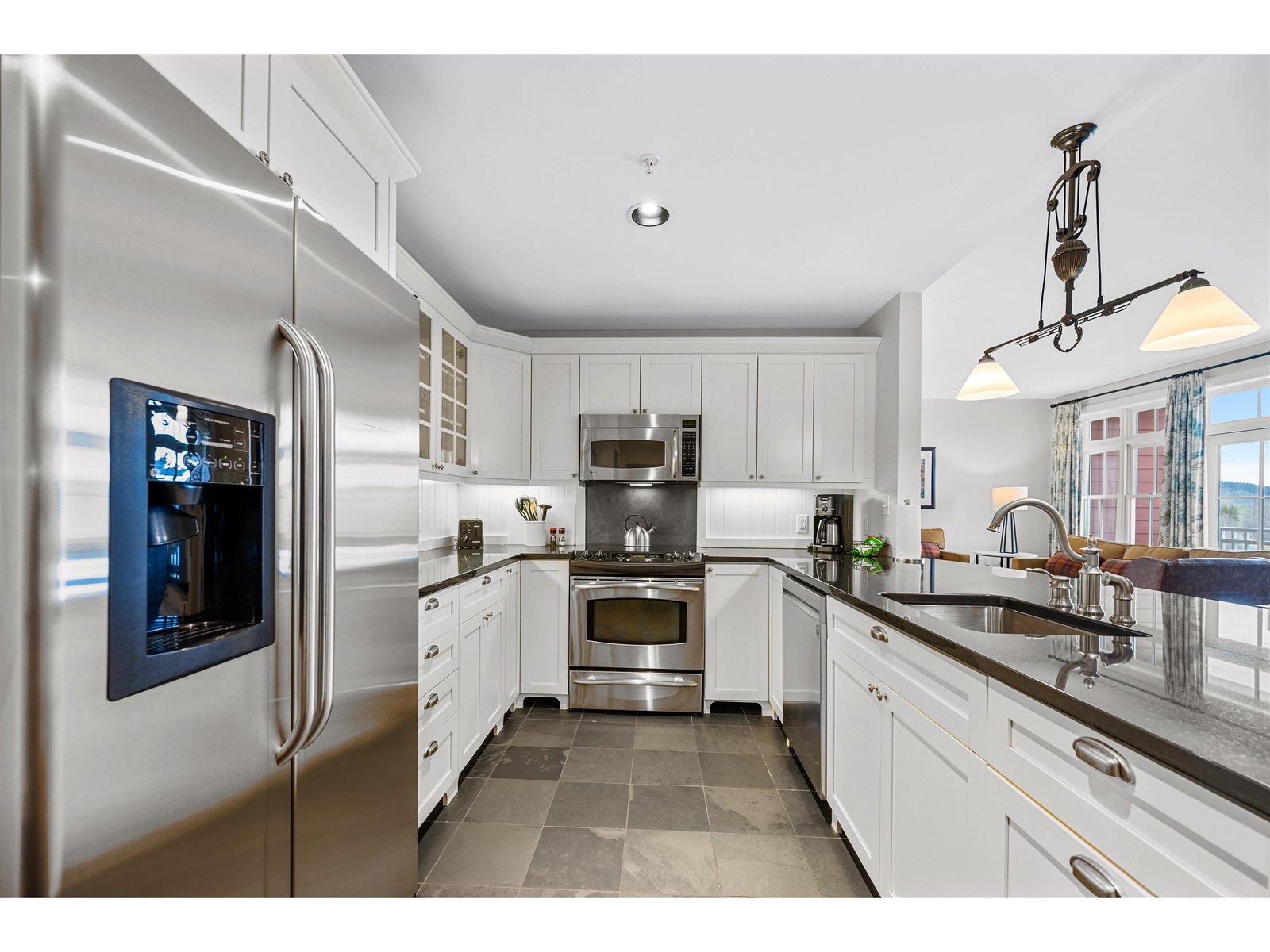 102 Forest Drive, Unit 218 / IV Clay Brook at Sugarbush