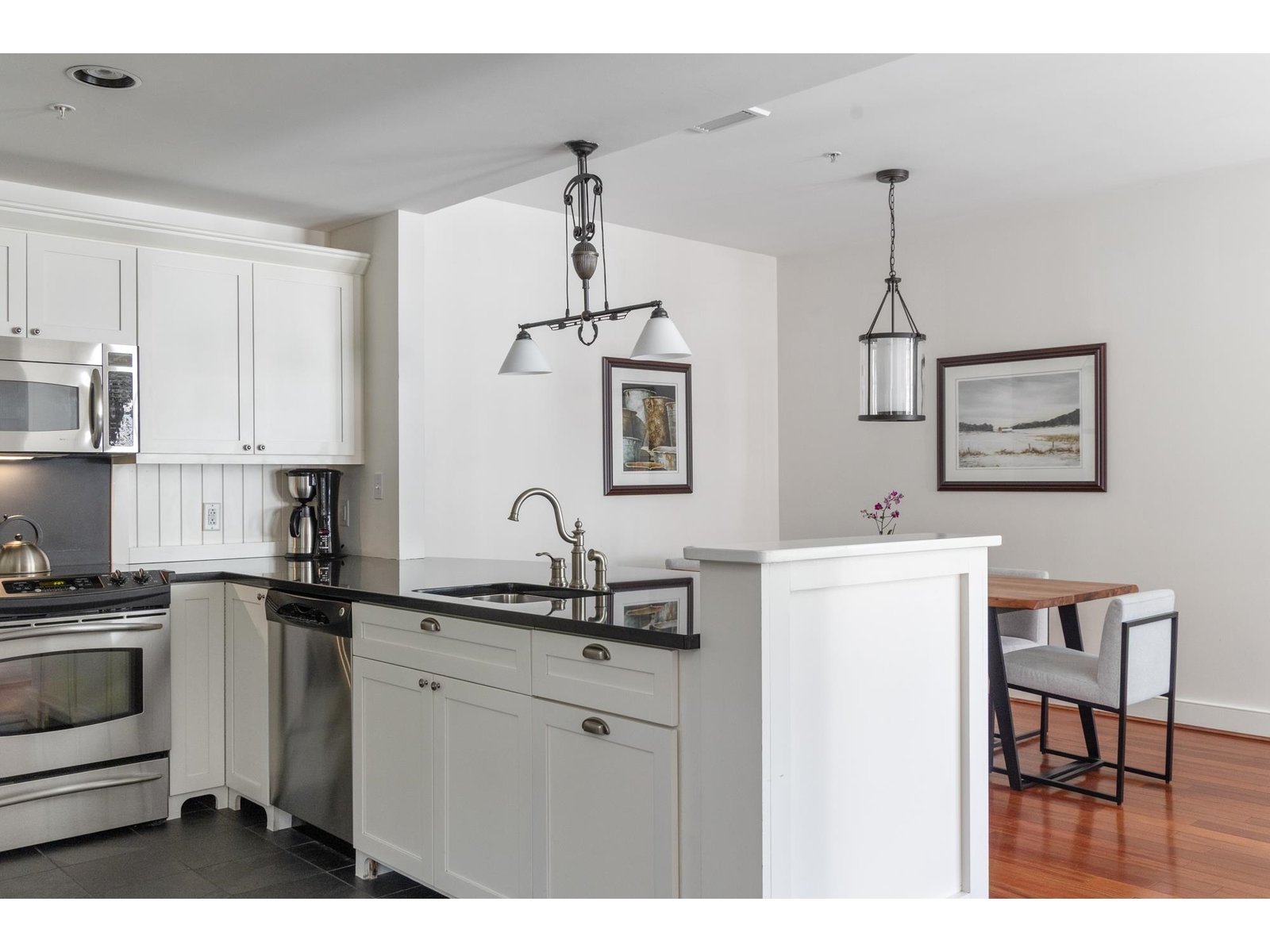 102 Forest Drive, Unit 309 / I Clay Brook at Sugarbush