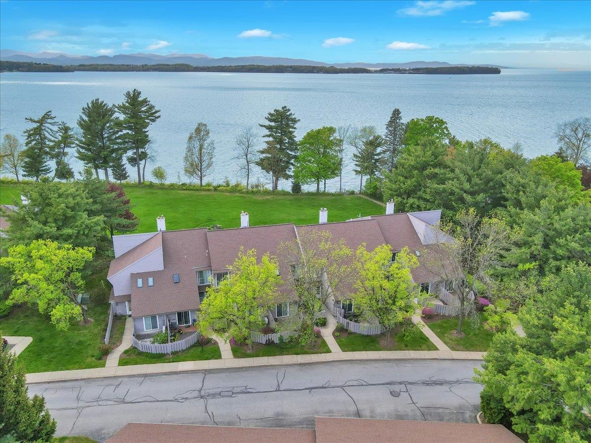 102 South Beach Road, South Burlington