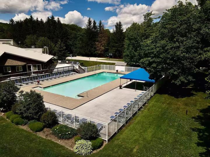 102 Upper Phase Road, Unit Bridges #67