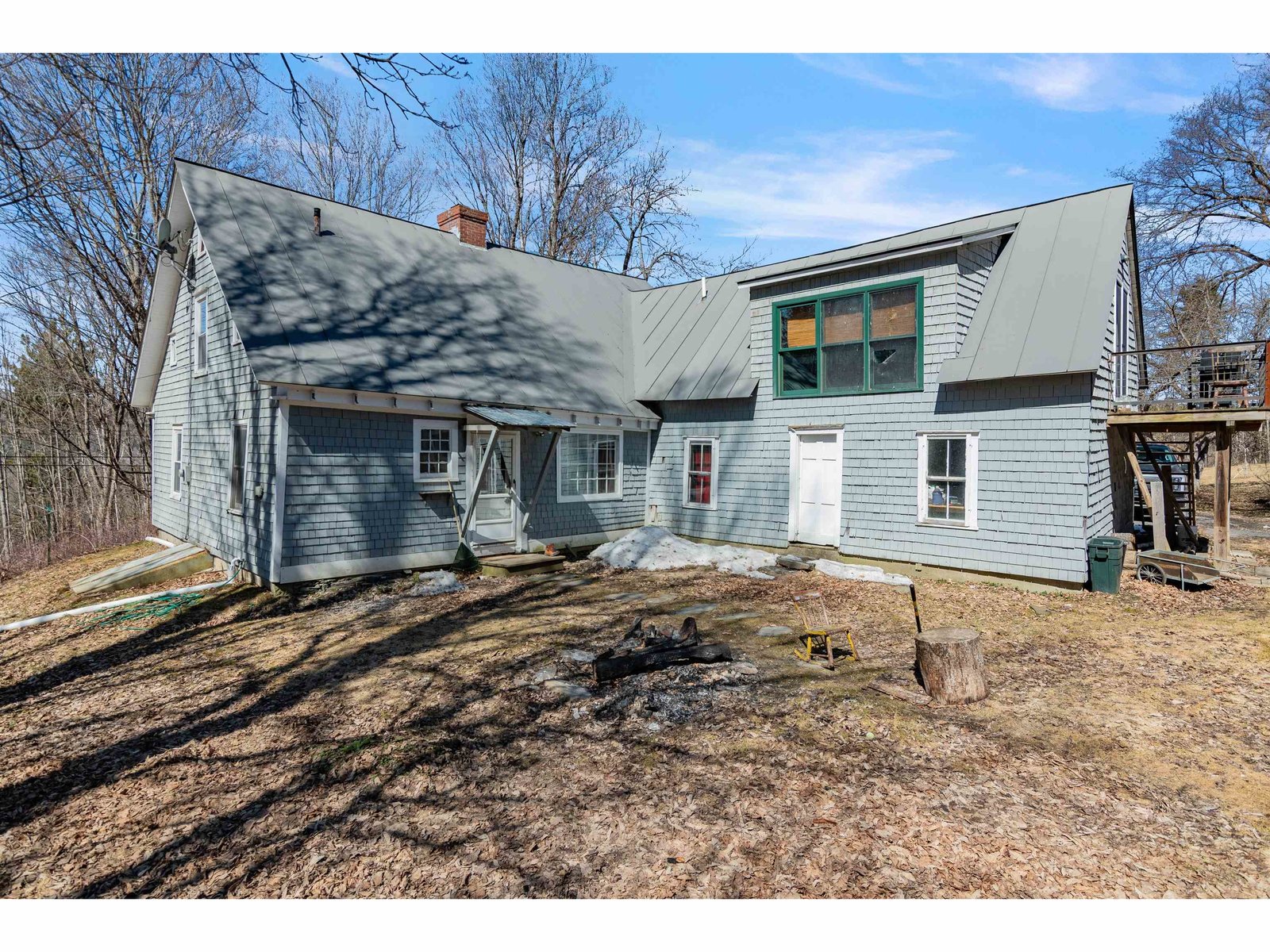 1026 East Road