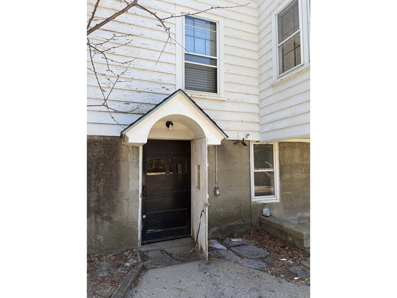 103 Caroline Street