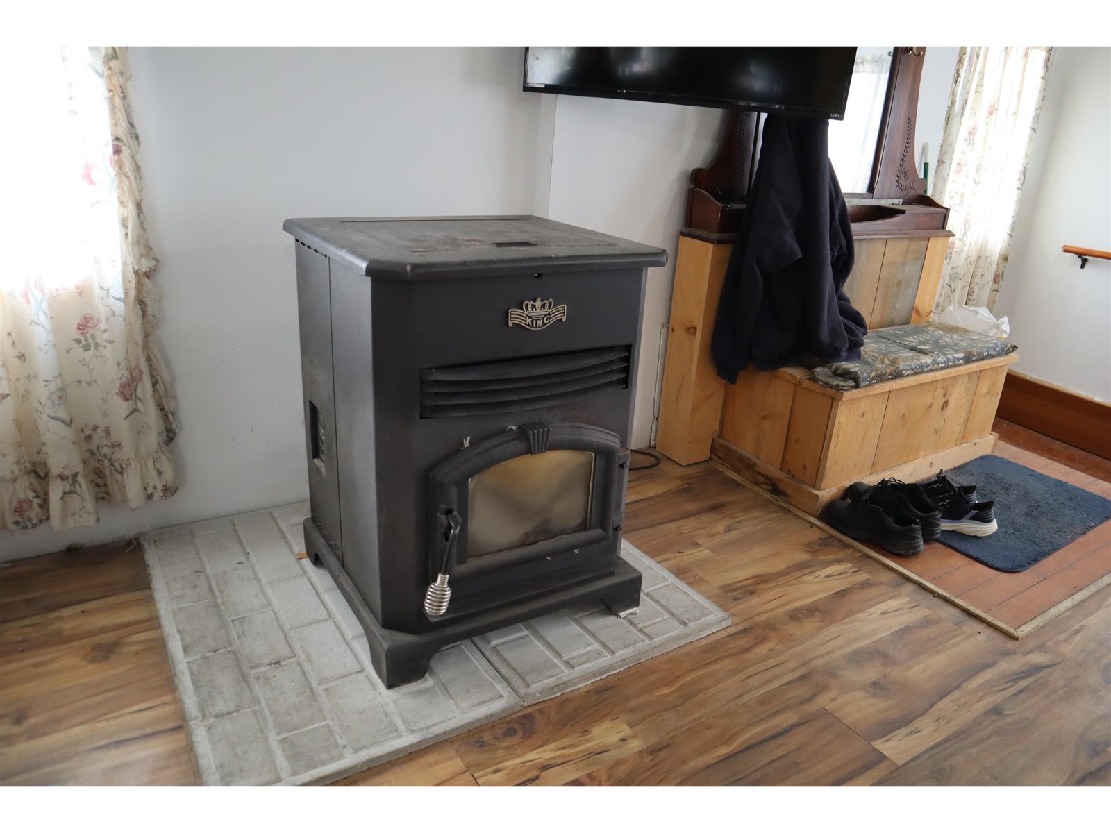 103 Hillview Terrace