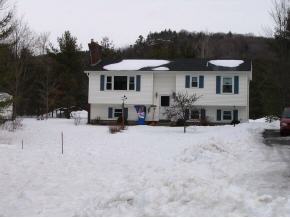 103 Lake Rd