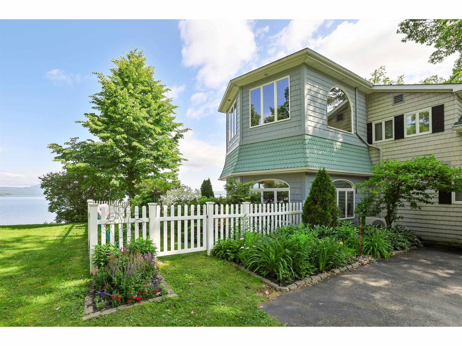 103 Loop Road