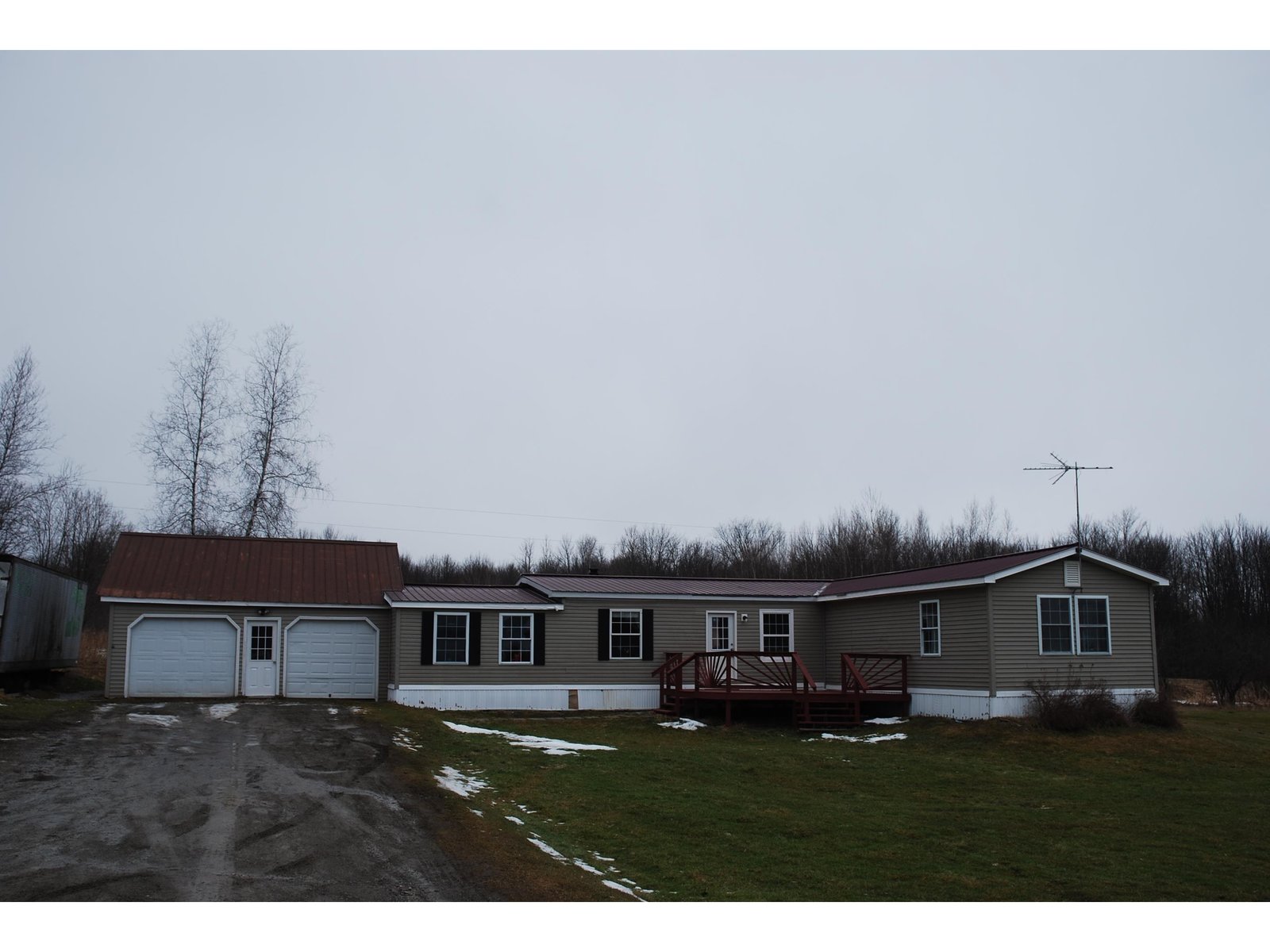 103 Rt 36, Fairfield