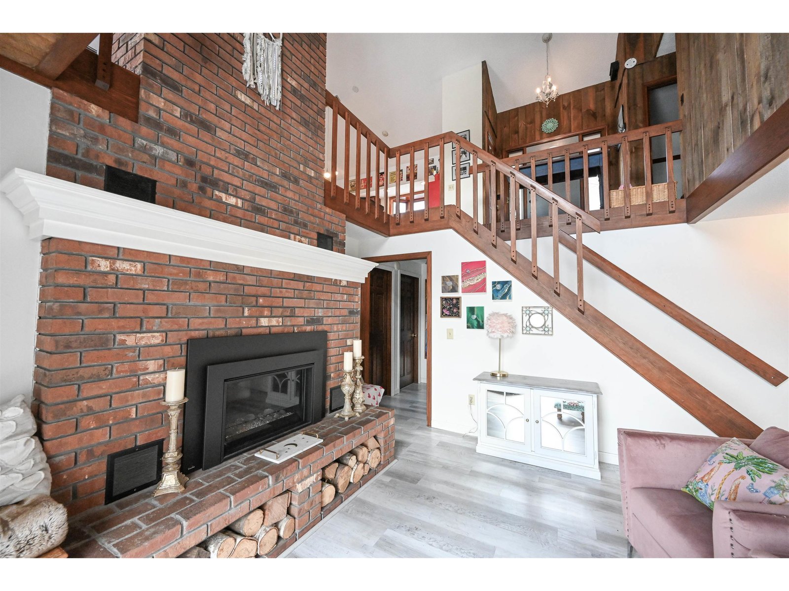 103 Silver Circle