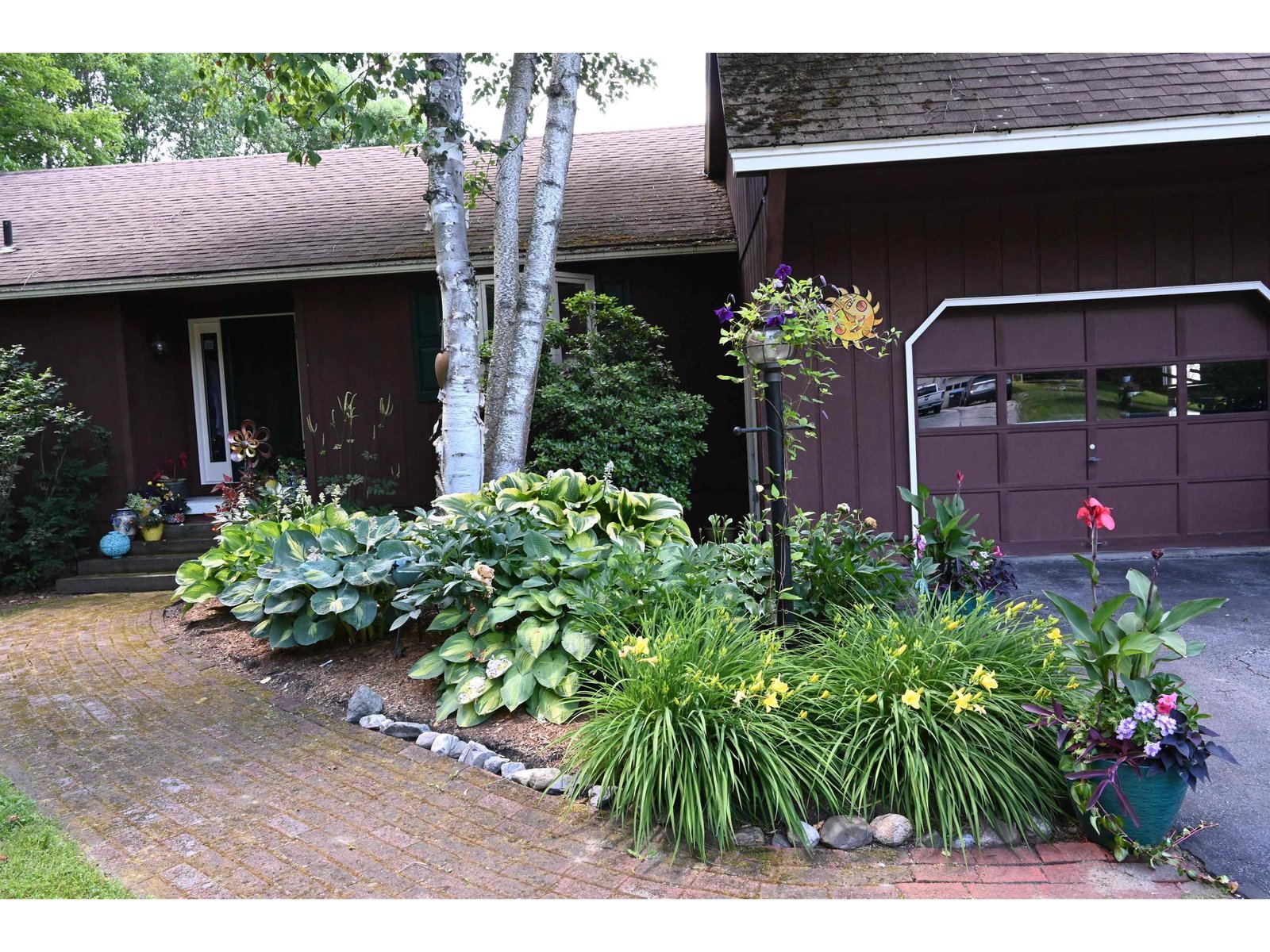 103 Silver Circle