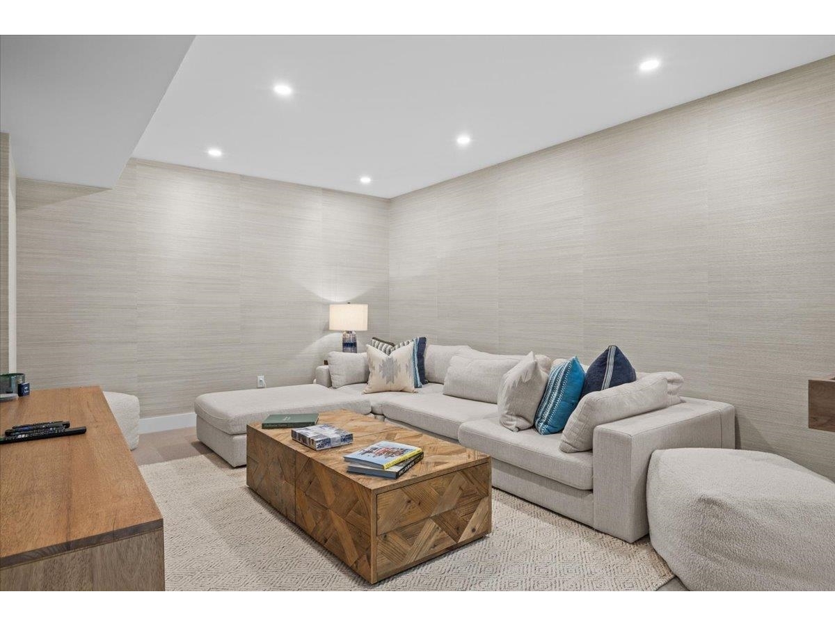 103 Wildewood Lane, Unit #2