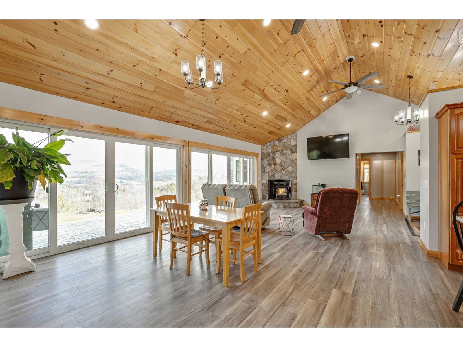 1032 Burton Hill Road