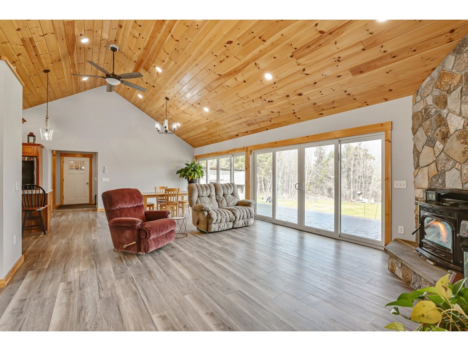 1032 Burton Hill Road