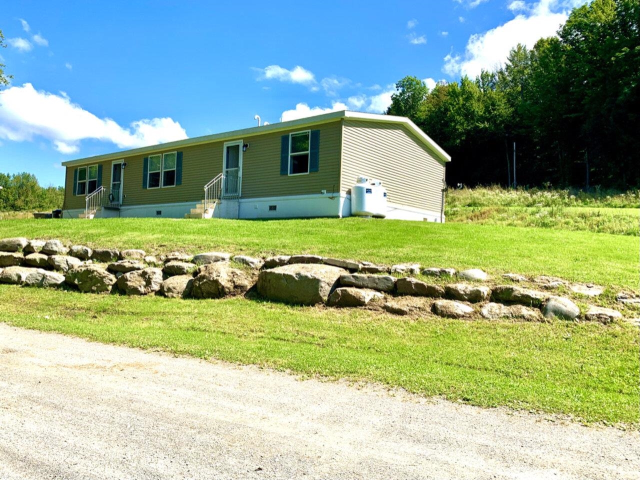 1033 Ryan Road