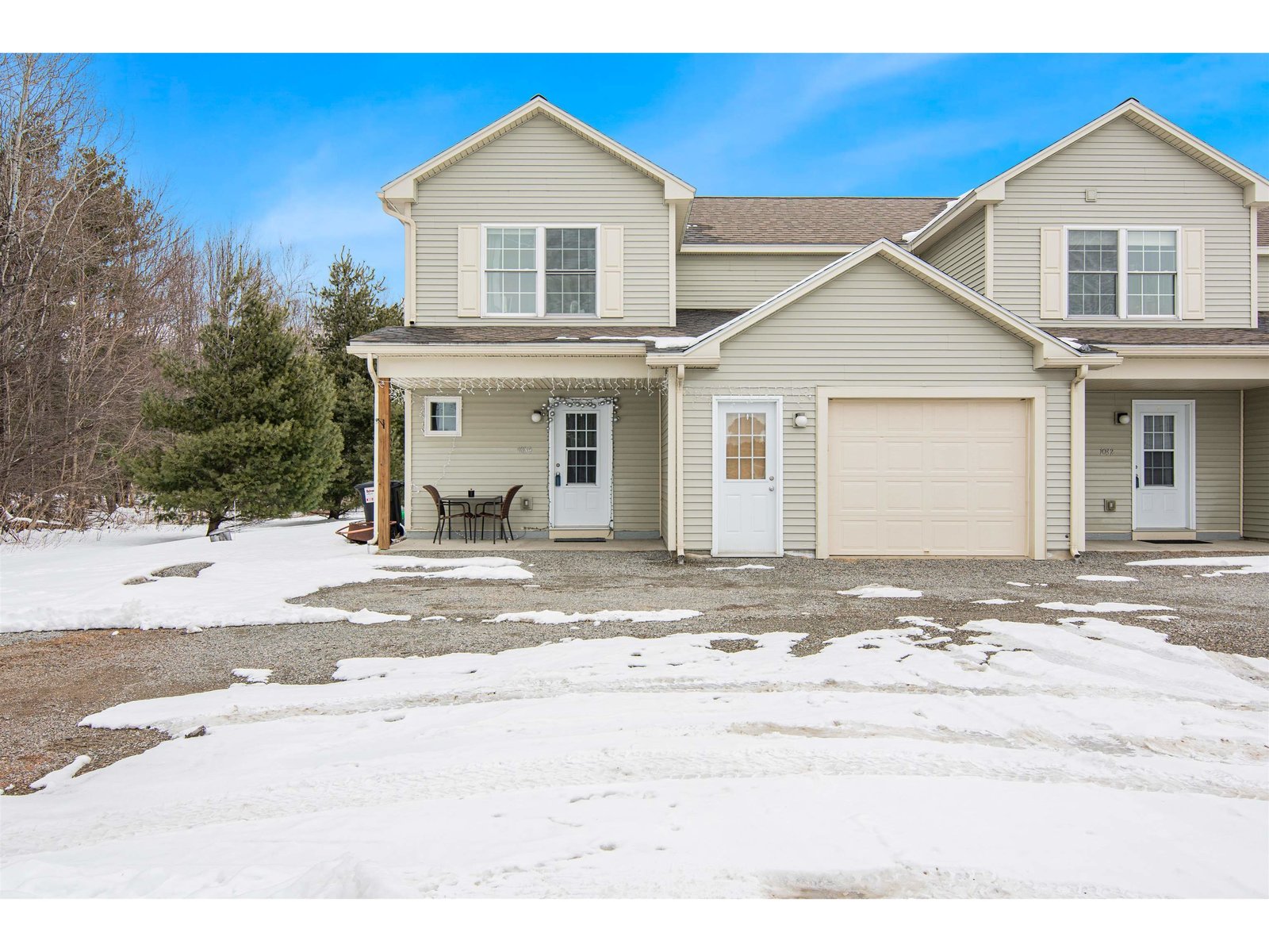 1034 Cook Road, Sheldon