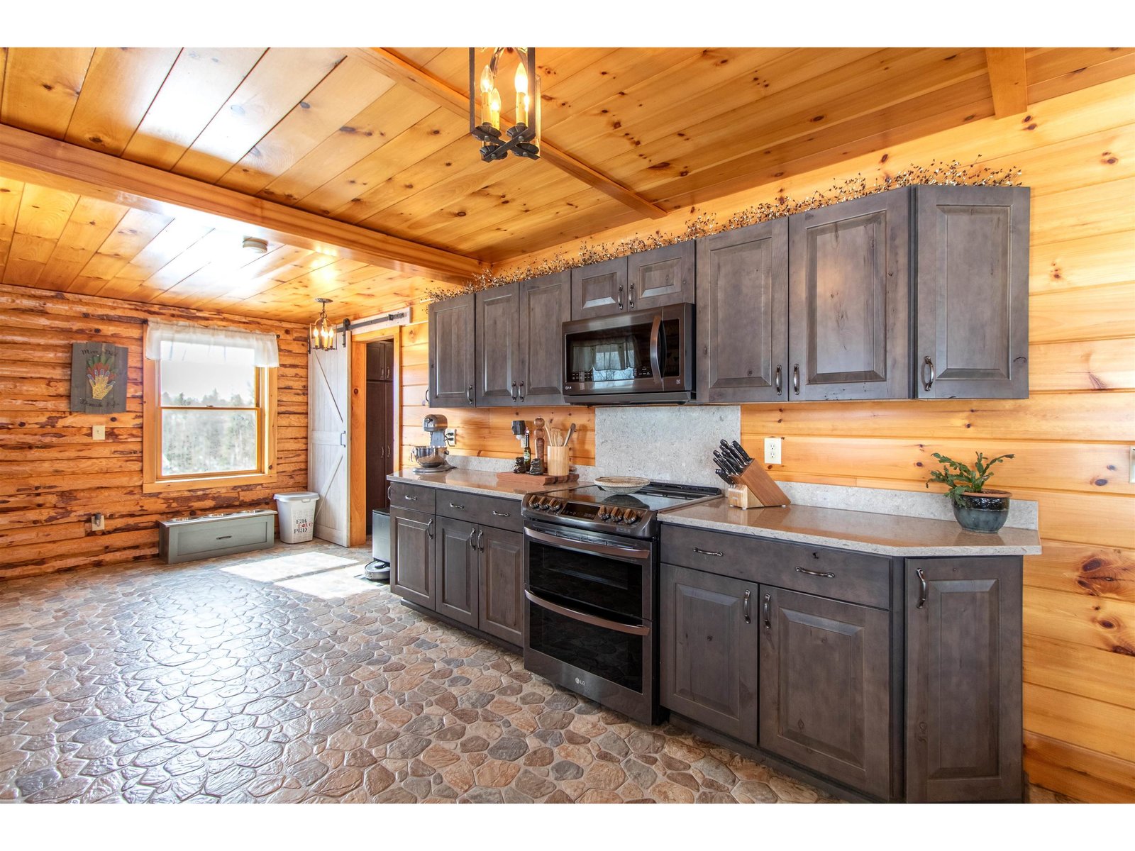 1036 Town Hill Road