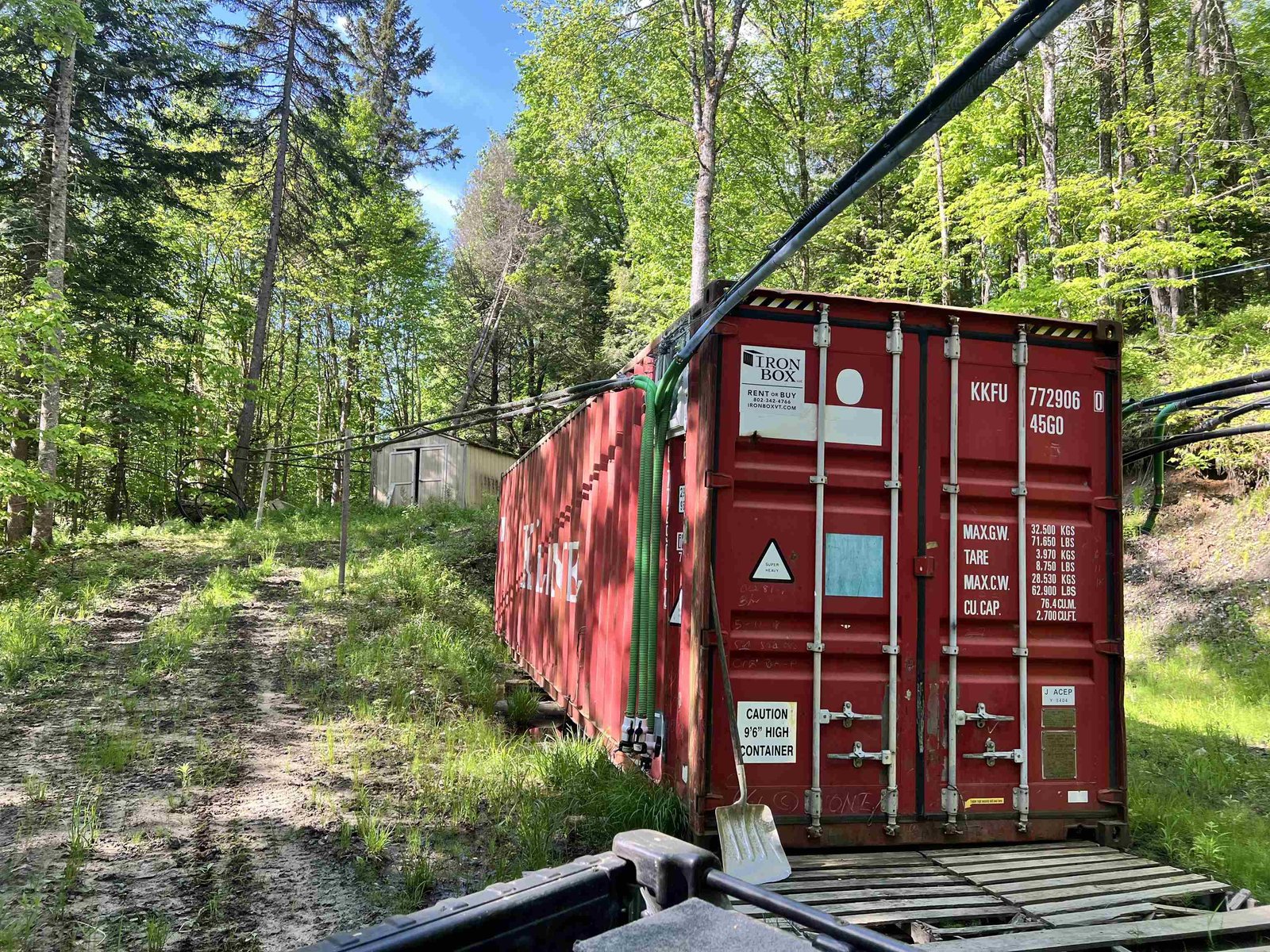 40' Insulated Shipping Container w/ electrical
