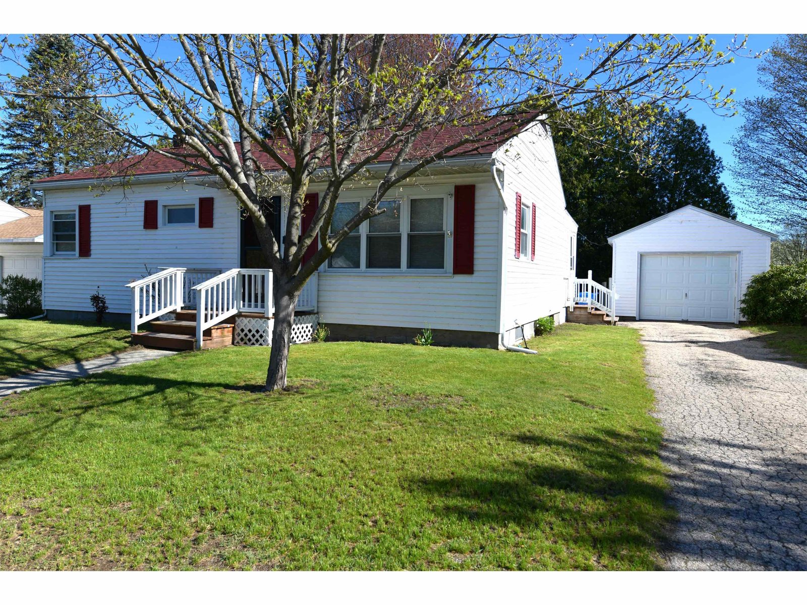 104 Farrington Parkway
