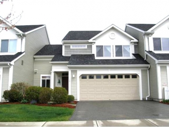 104 Hummingbird Lane, Unit 104