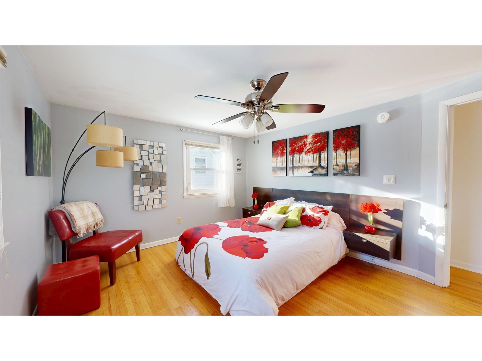 104 Lakewood Parkway