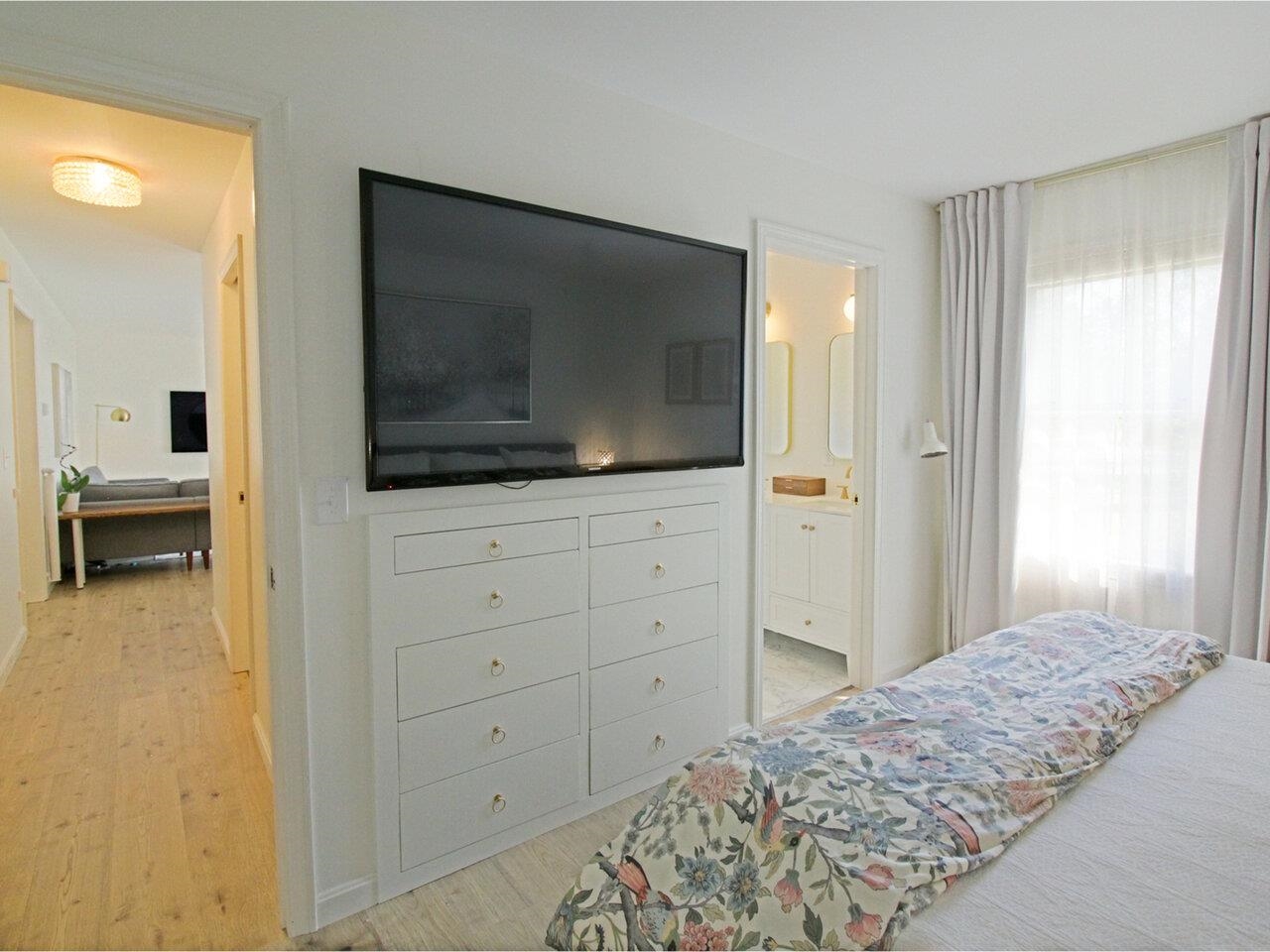 With Built-in Storage
