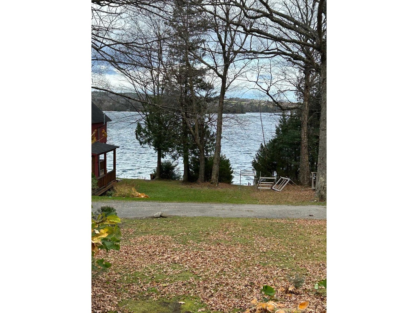 Deeded ROW to lake dock