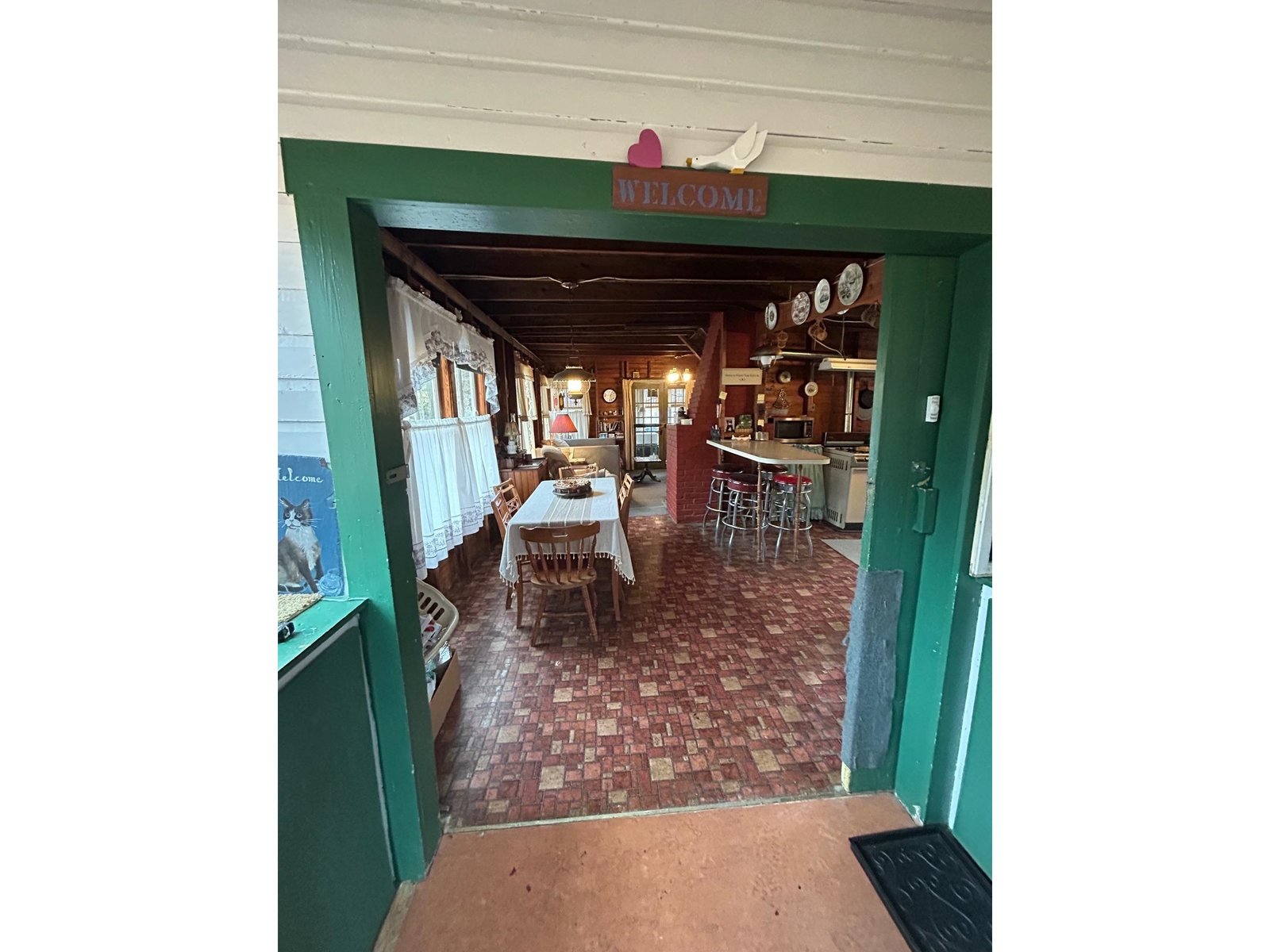 Dining to Living to Screen porch