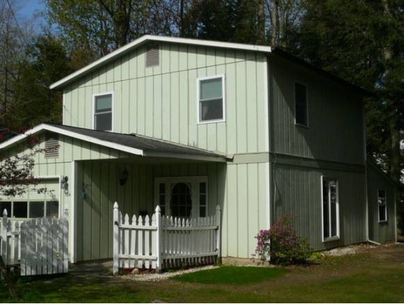 104 Oakwood Drive