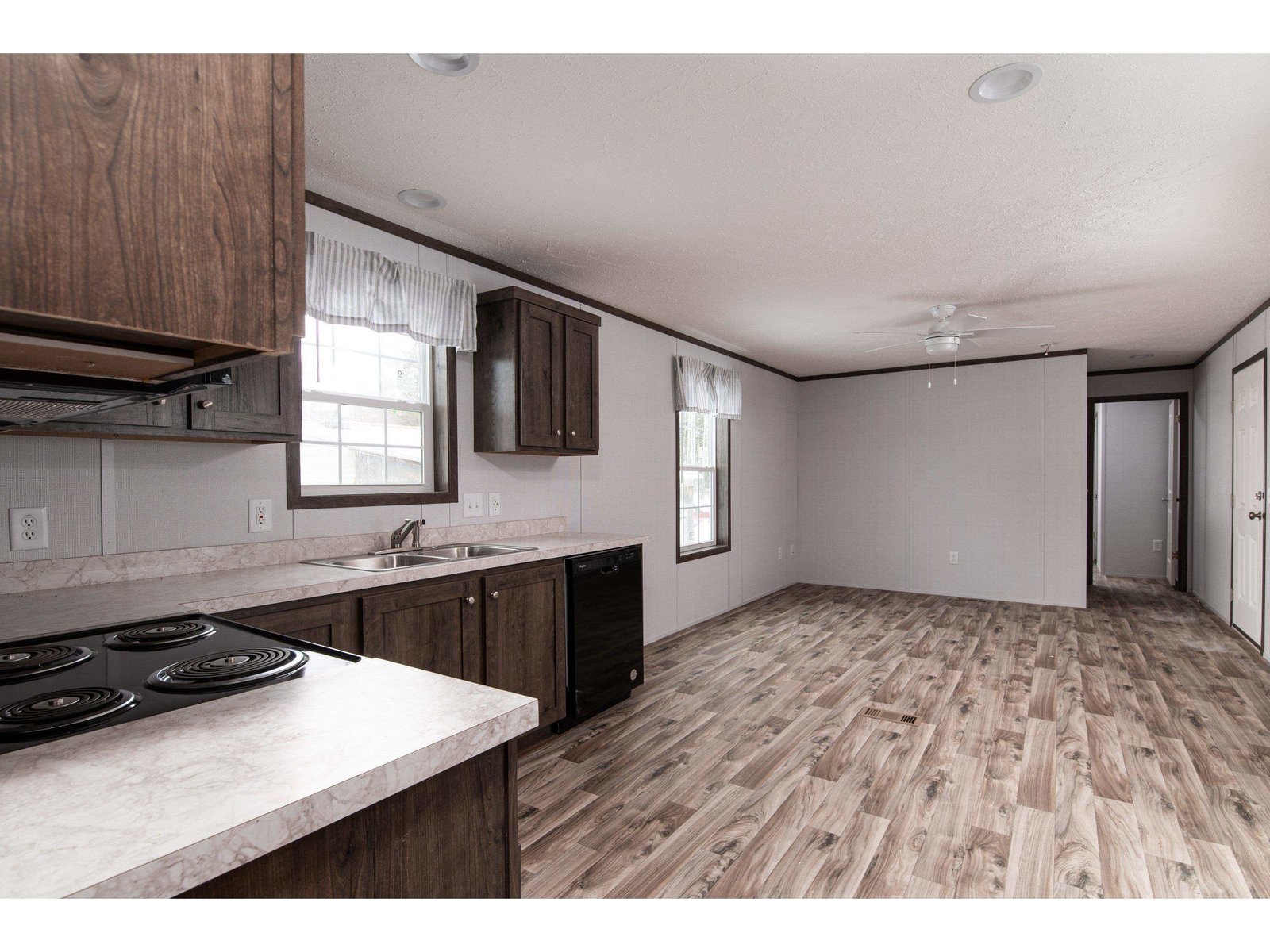 104 Overlook Lane