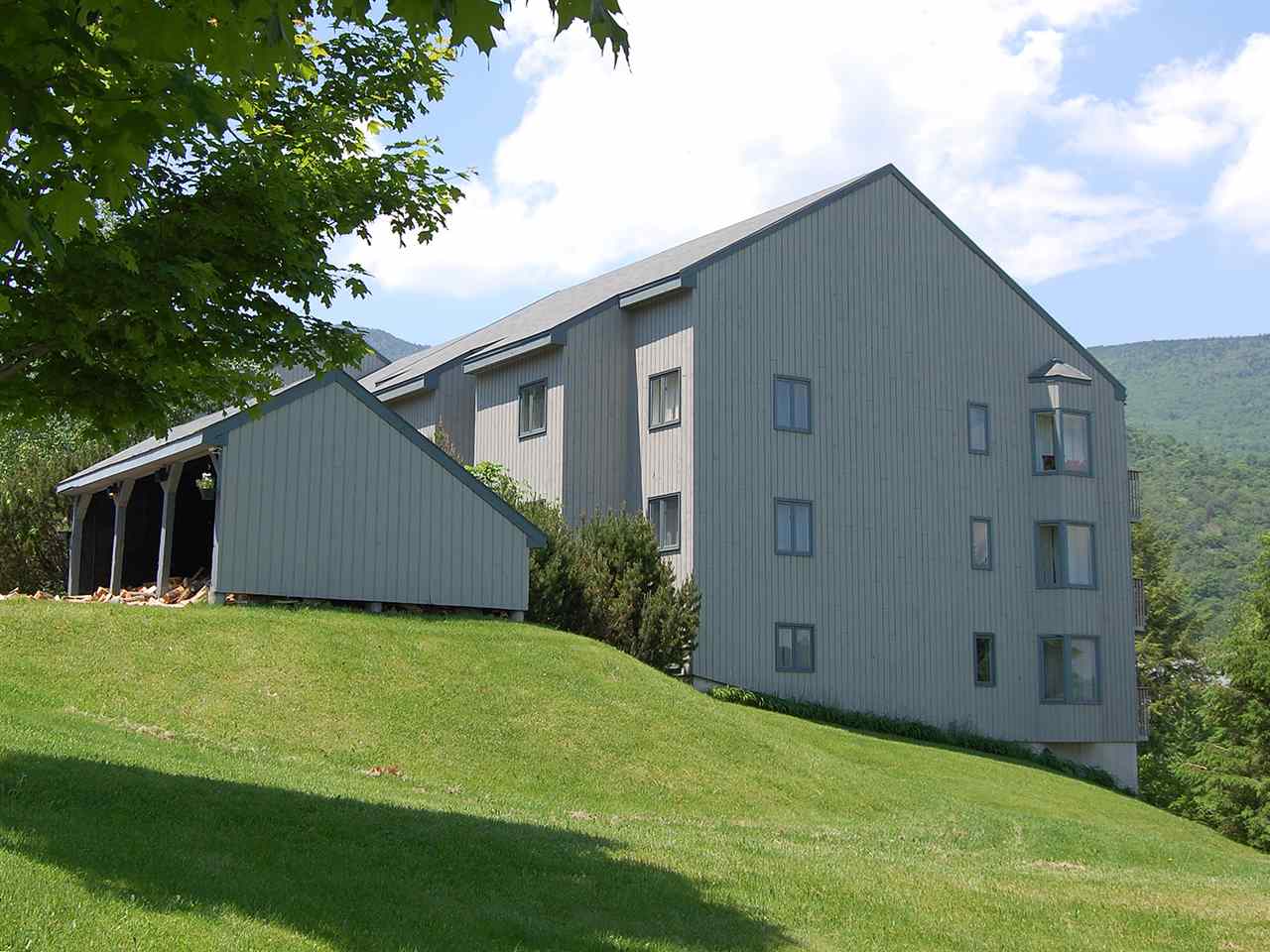 104 Snow Creek Drive, Unit 104