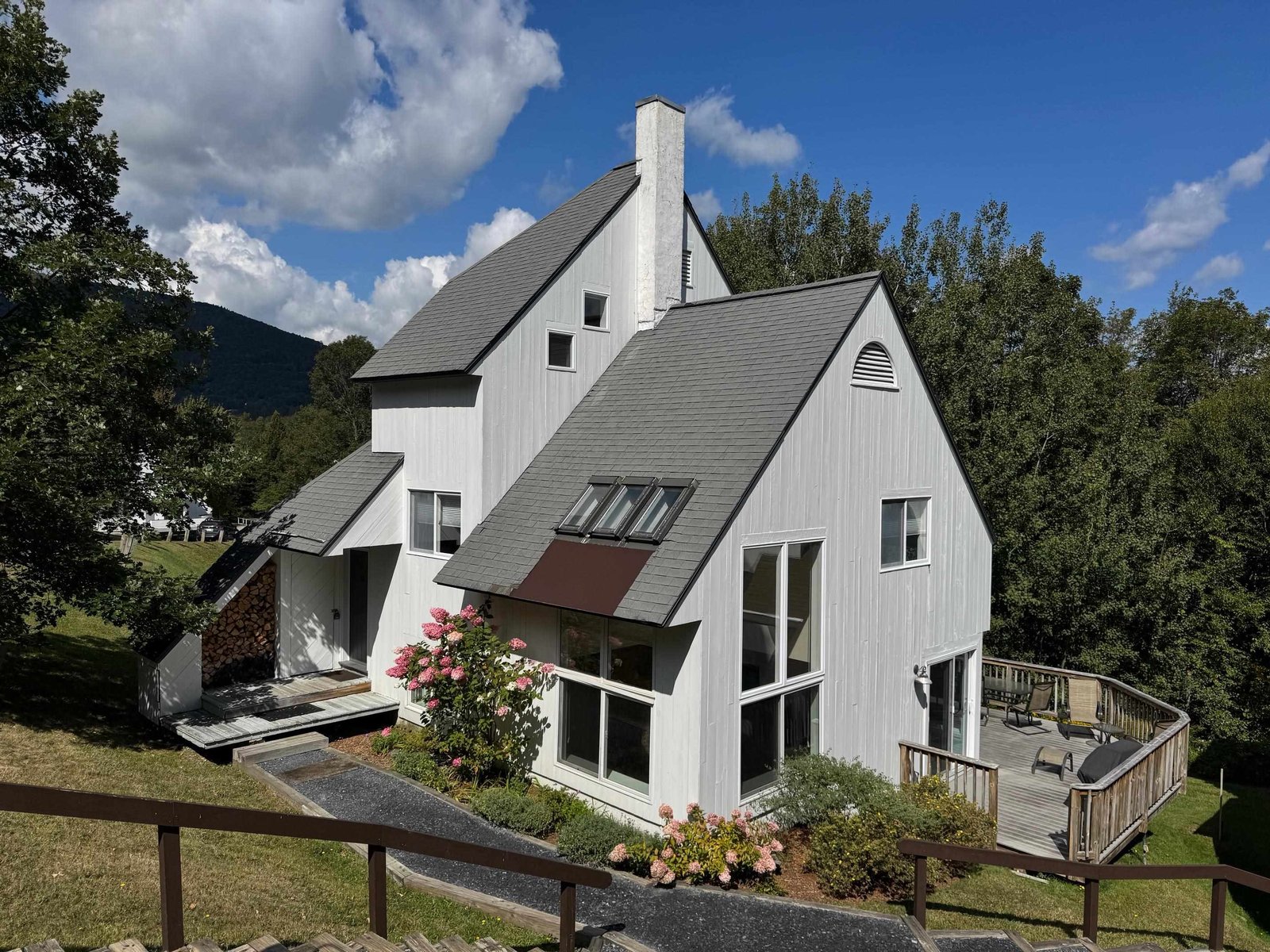 104 Spring Fling Road, Unit 25