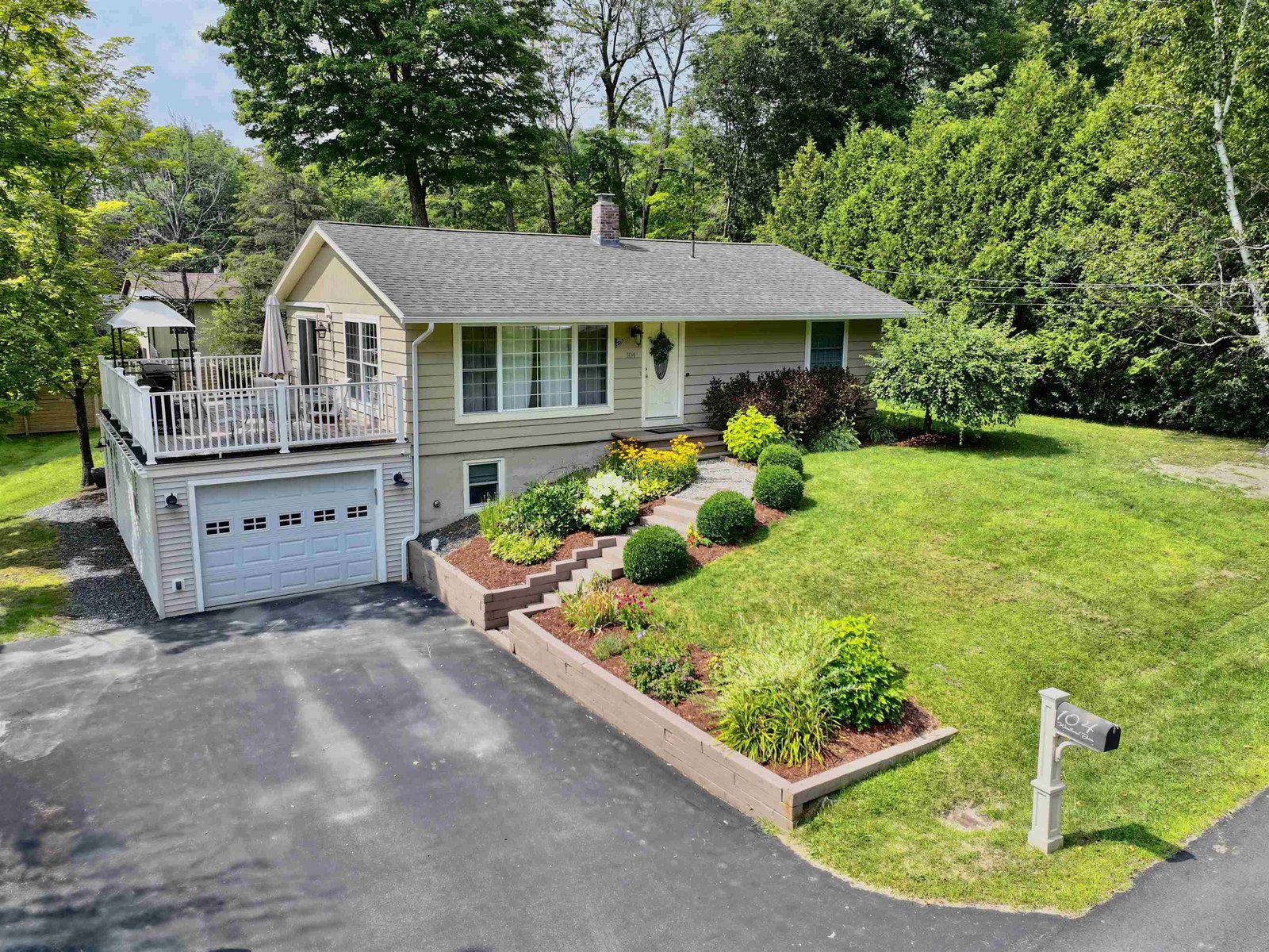 104 Woodland Drive