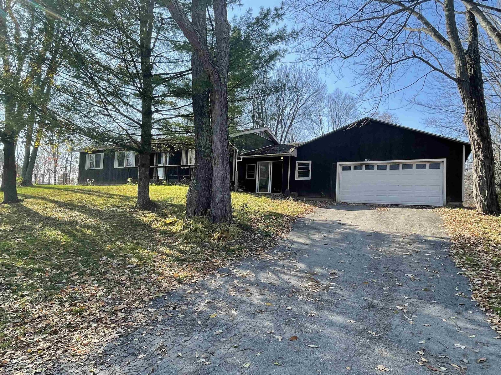 1043 Hardscrabble Road