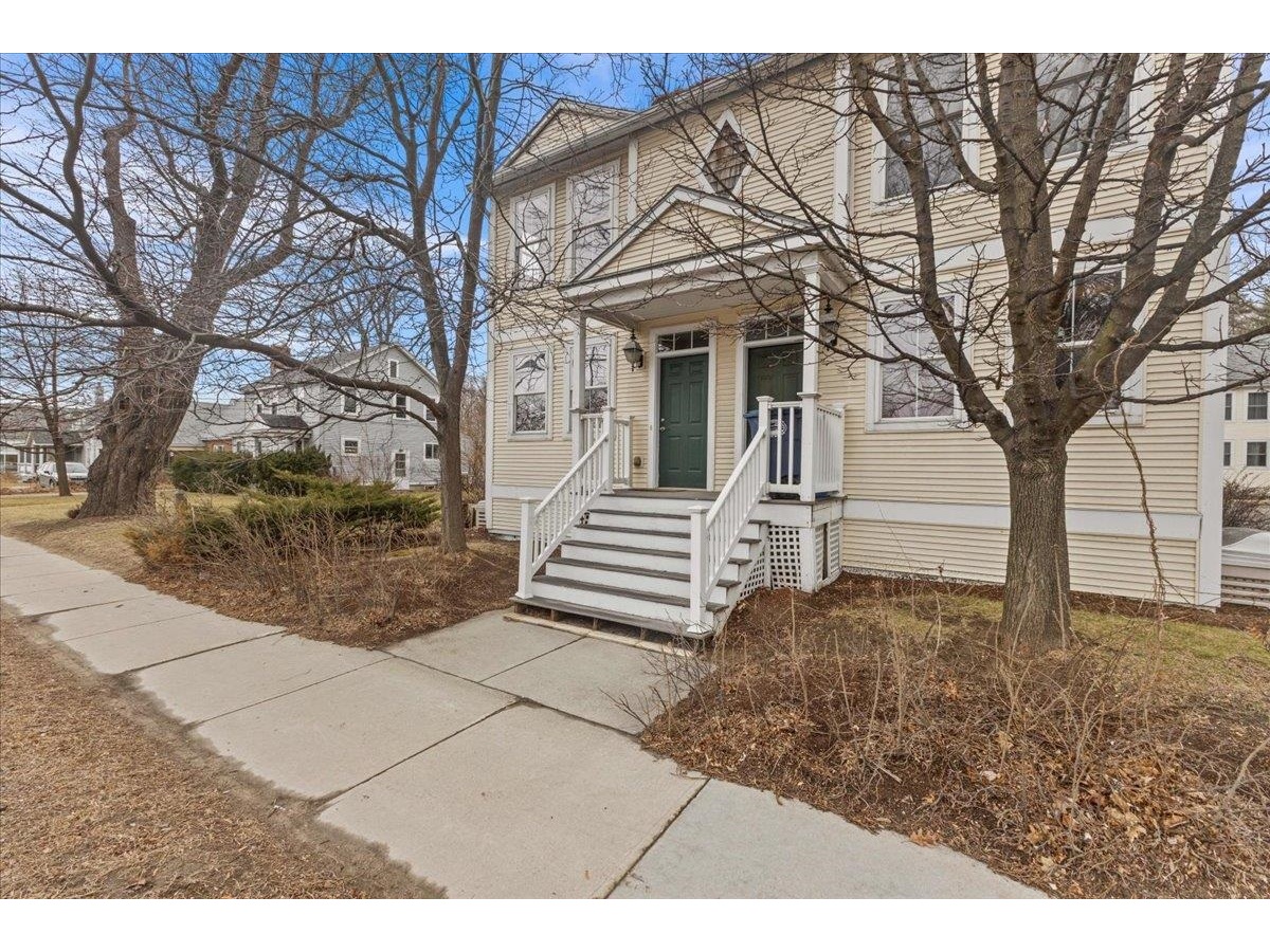 1044 North Avenue, Unit 1