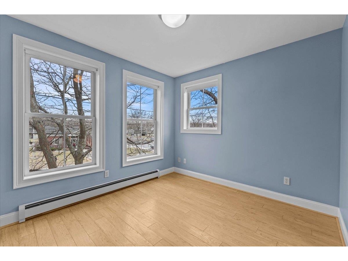 1044 North Avenue, Unit 1