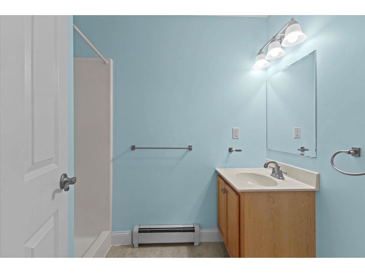 1044 North Avenue, Unit 1