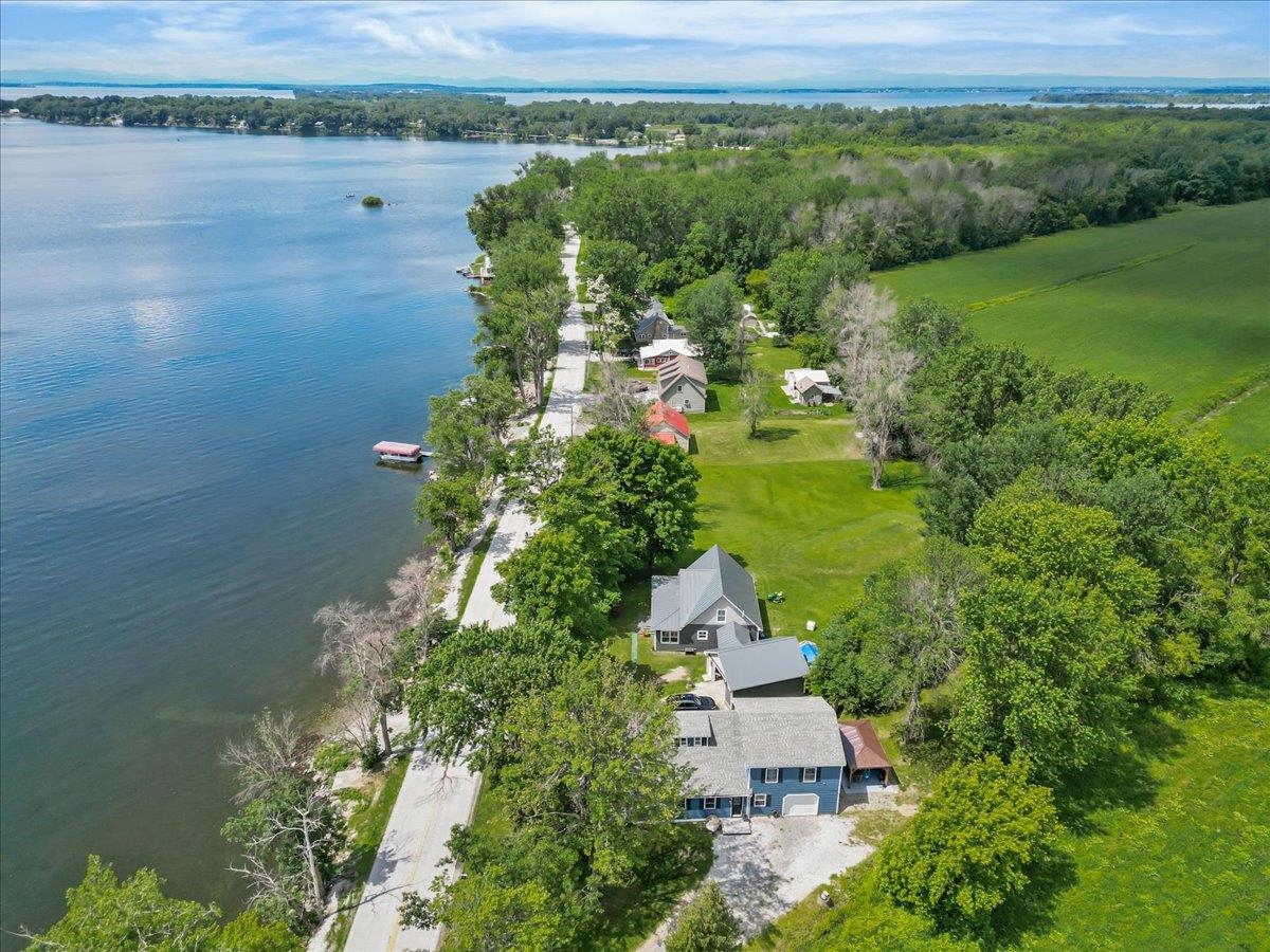 1046 Hathaway Point Road