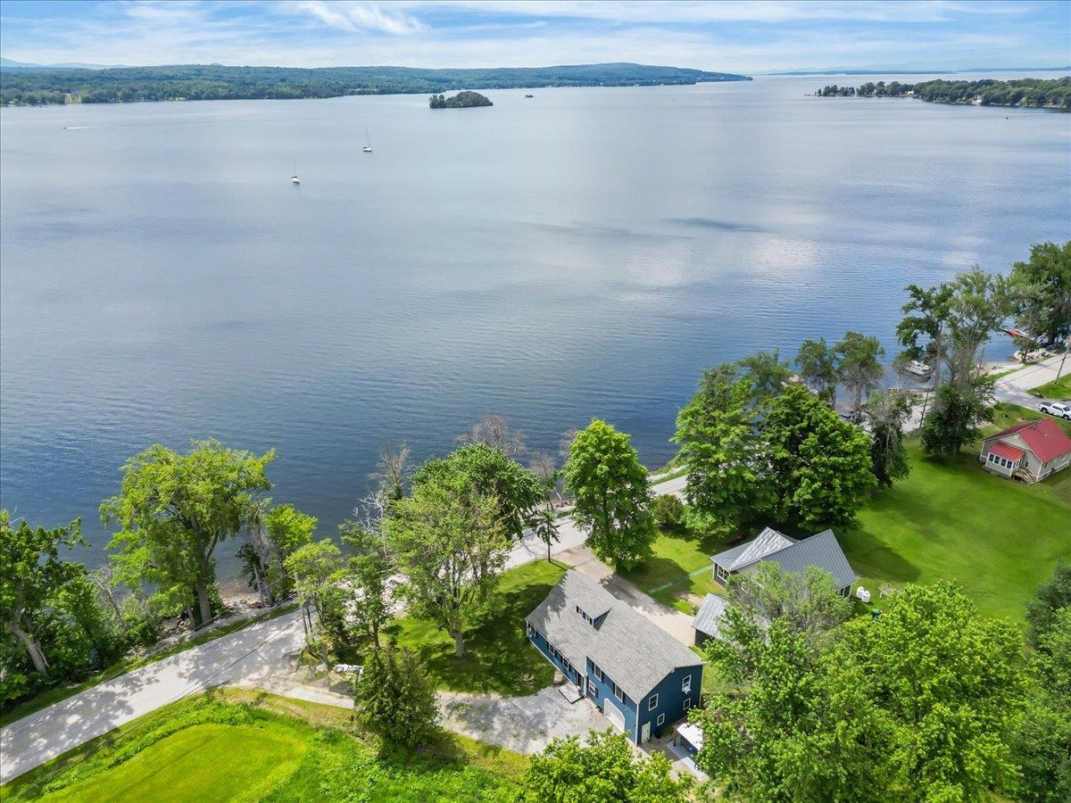 1046 Hathaway Point Road