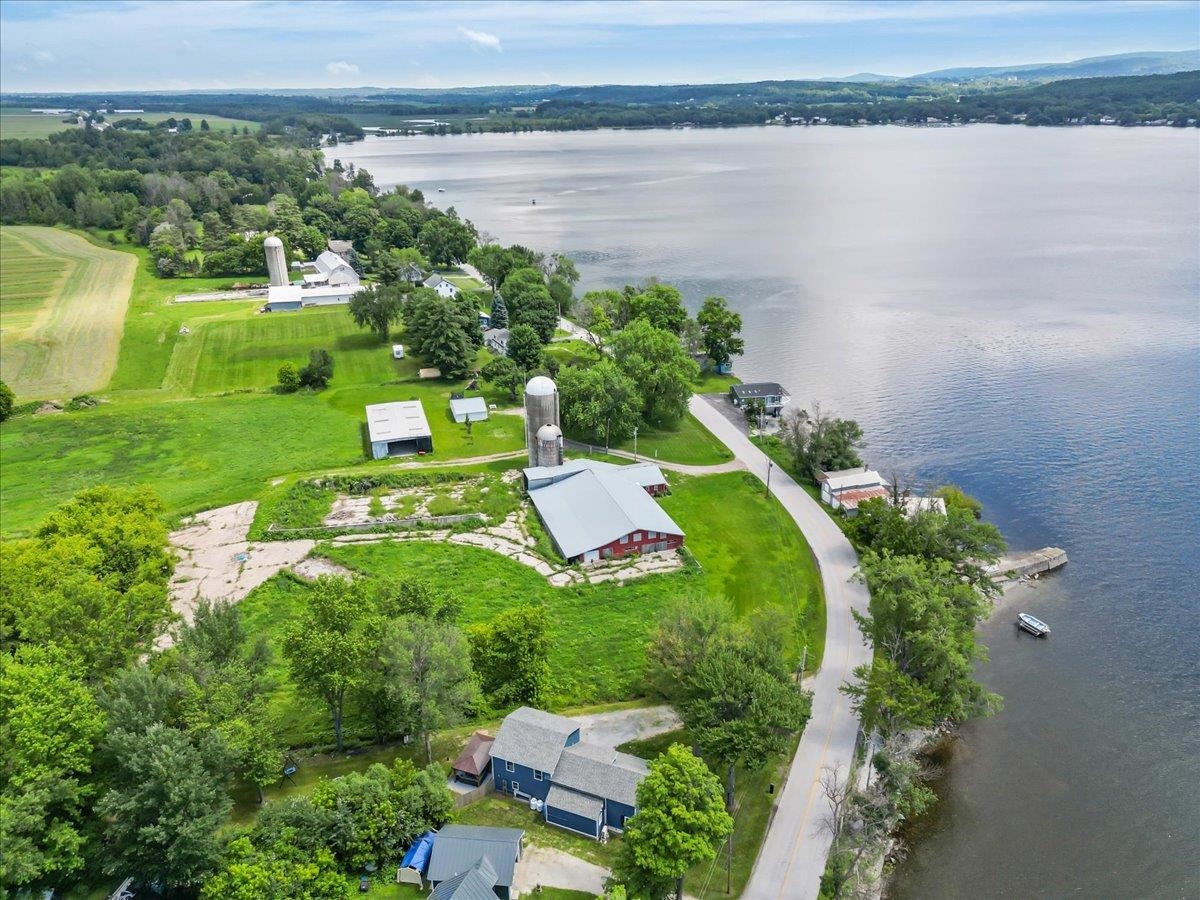 1046 Hathaway Point Road