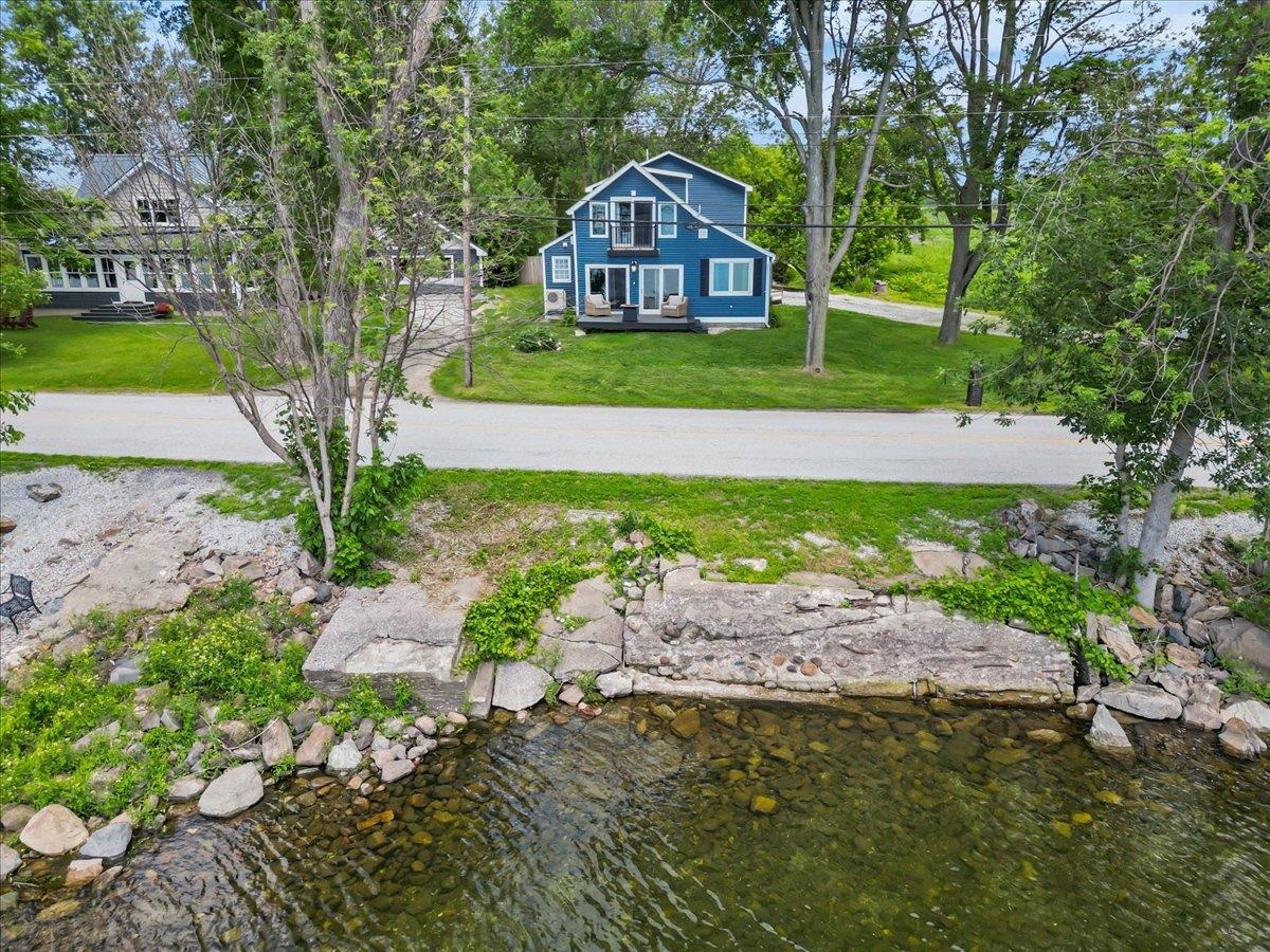 1046 Hathaway Point Road