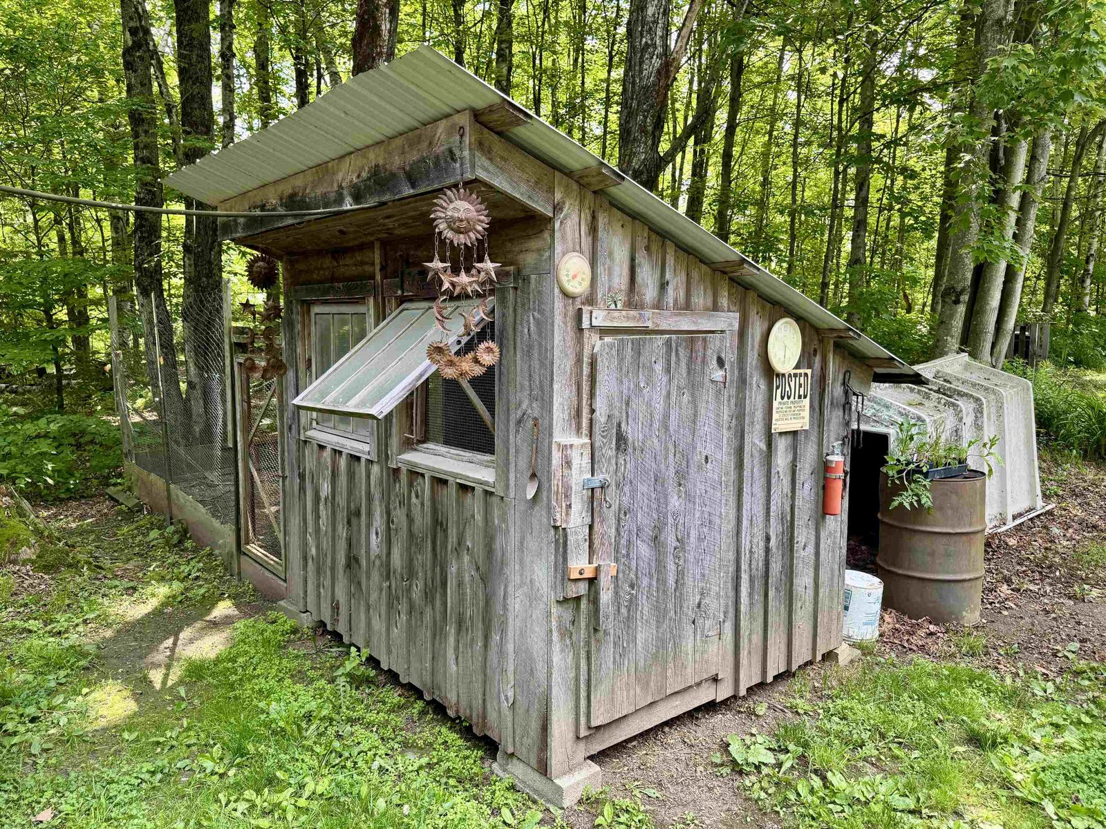 1048 Adamant Road