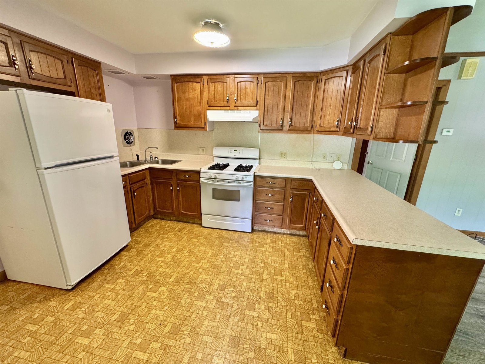 1048 Adamant Road