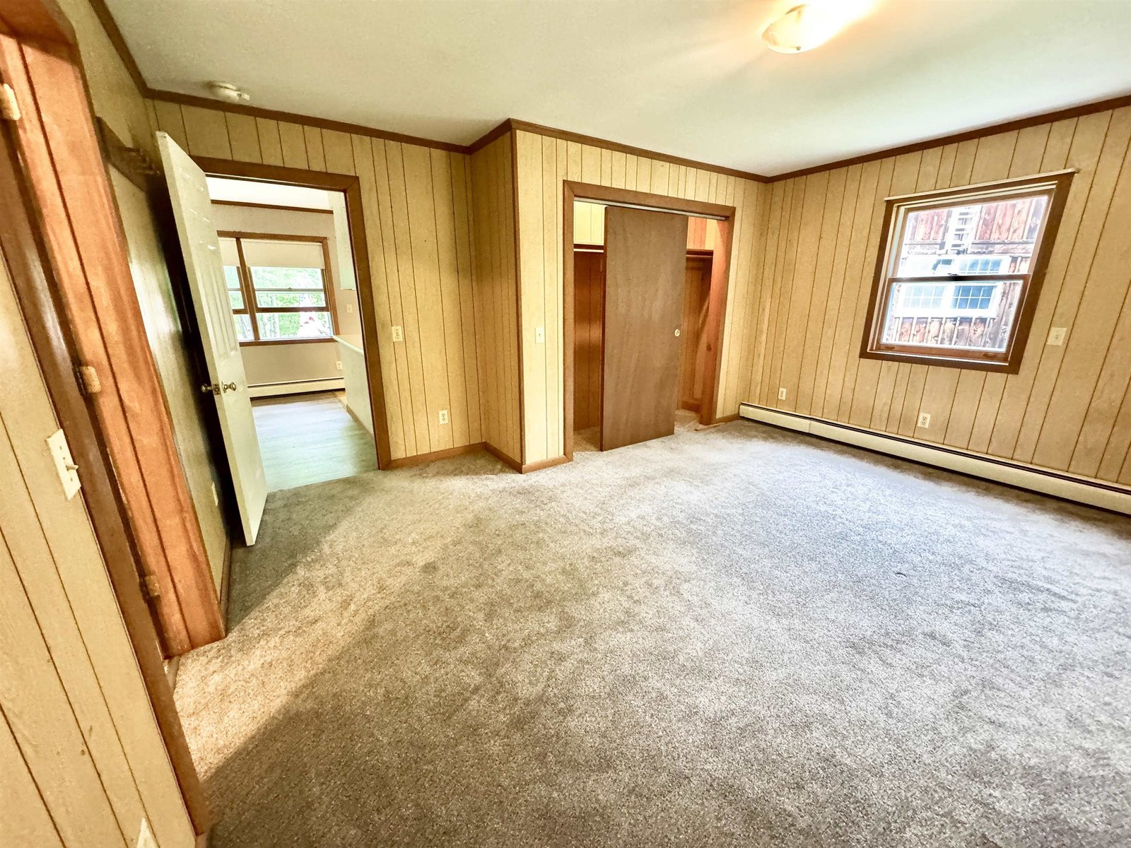 1048 Adamant Road
